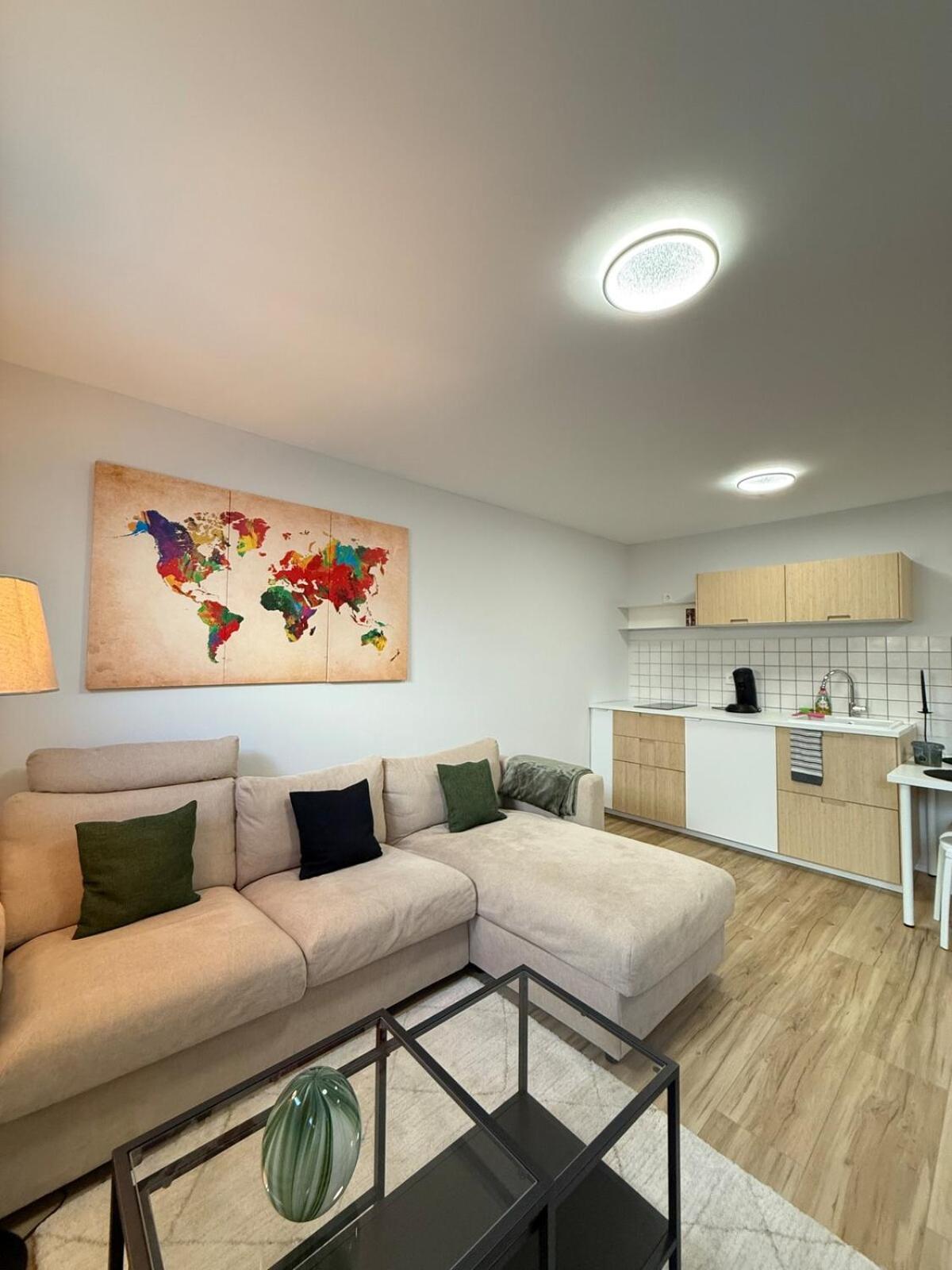 2 Zimmer - zentral - modern - Self Check-in