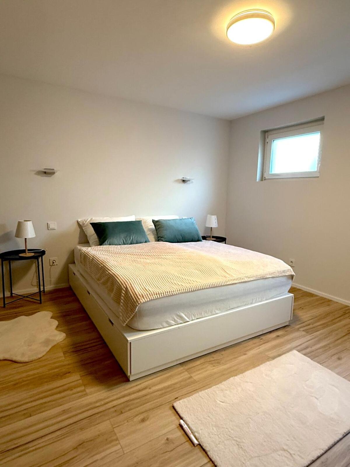 2 Zimmer - zentral - modern - Self Check-in