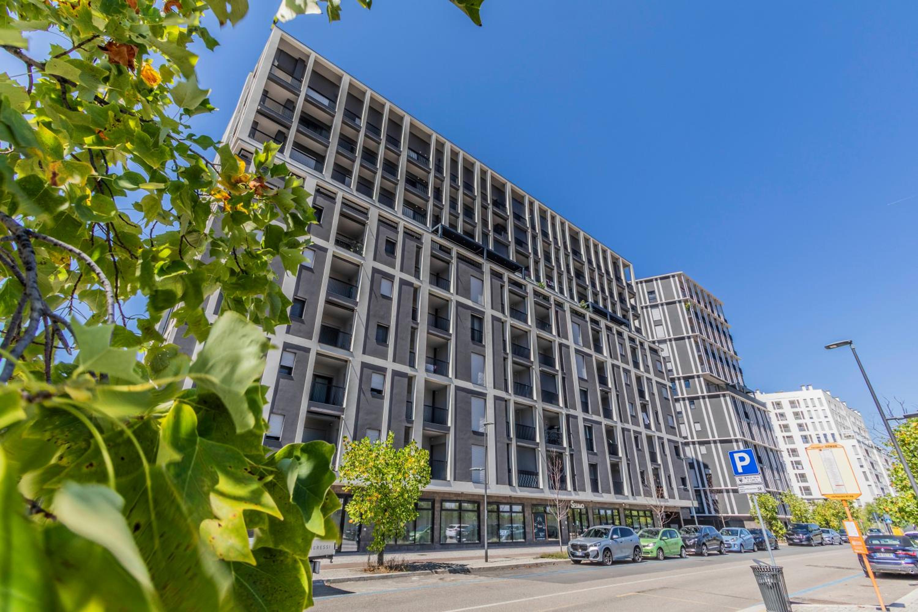 Prime Living Milano Merlata - Balcony Apartment