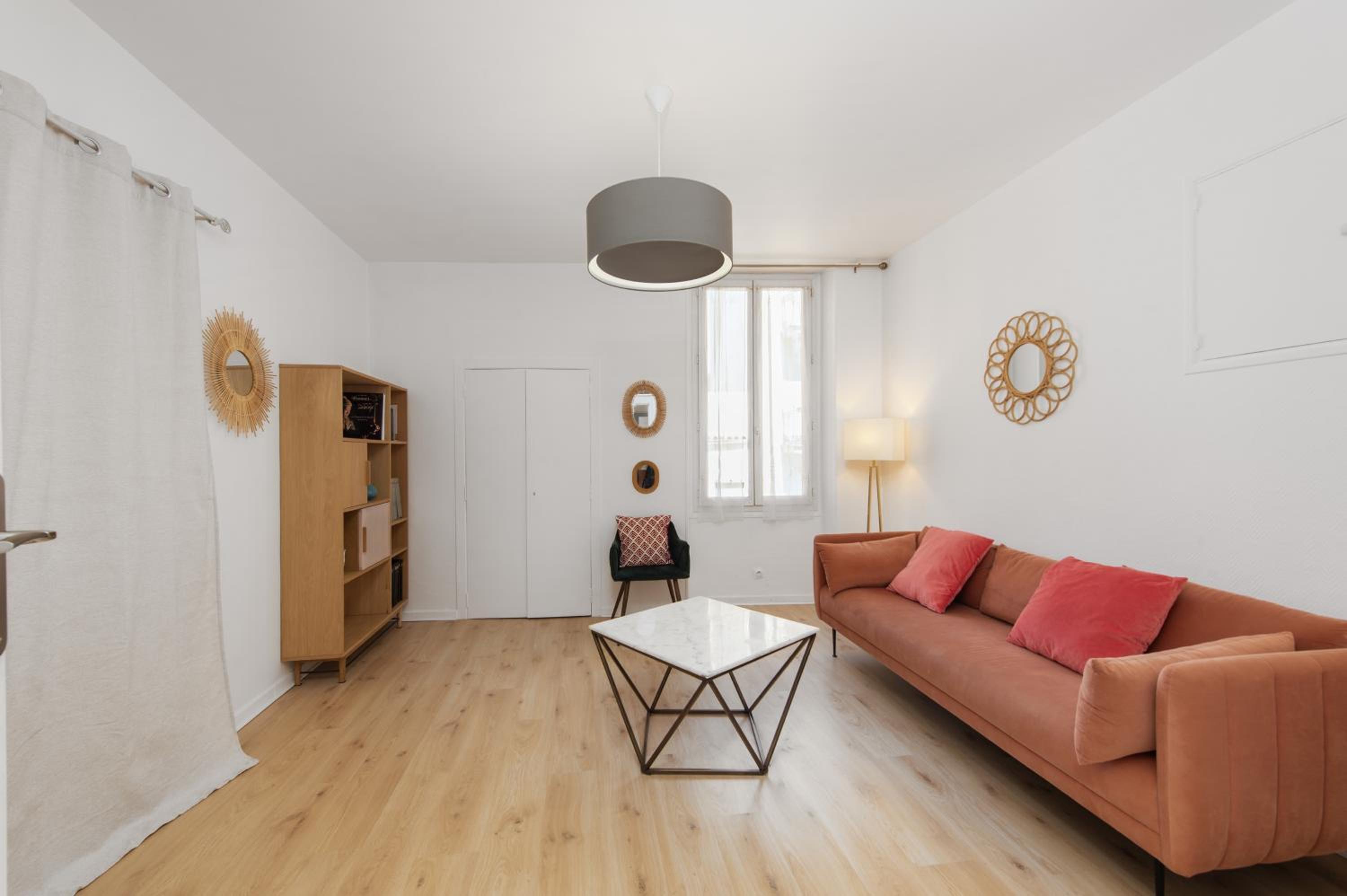 AV DE FRANCE - Agréable 3 pièces - Frontière Monaco à 30 mètres