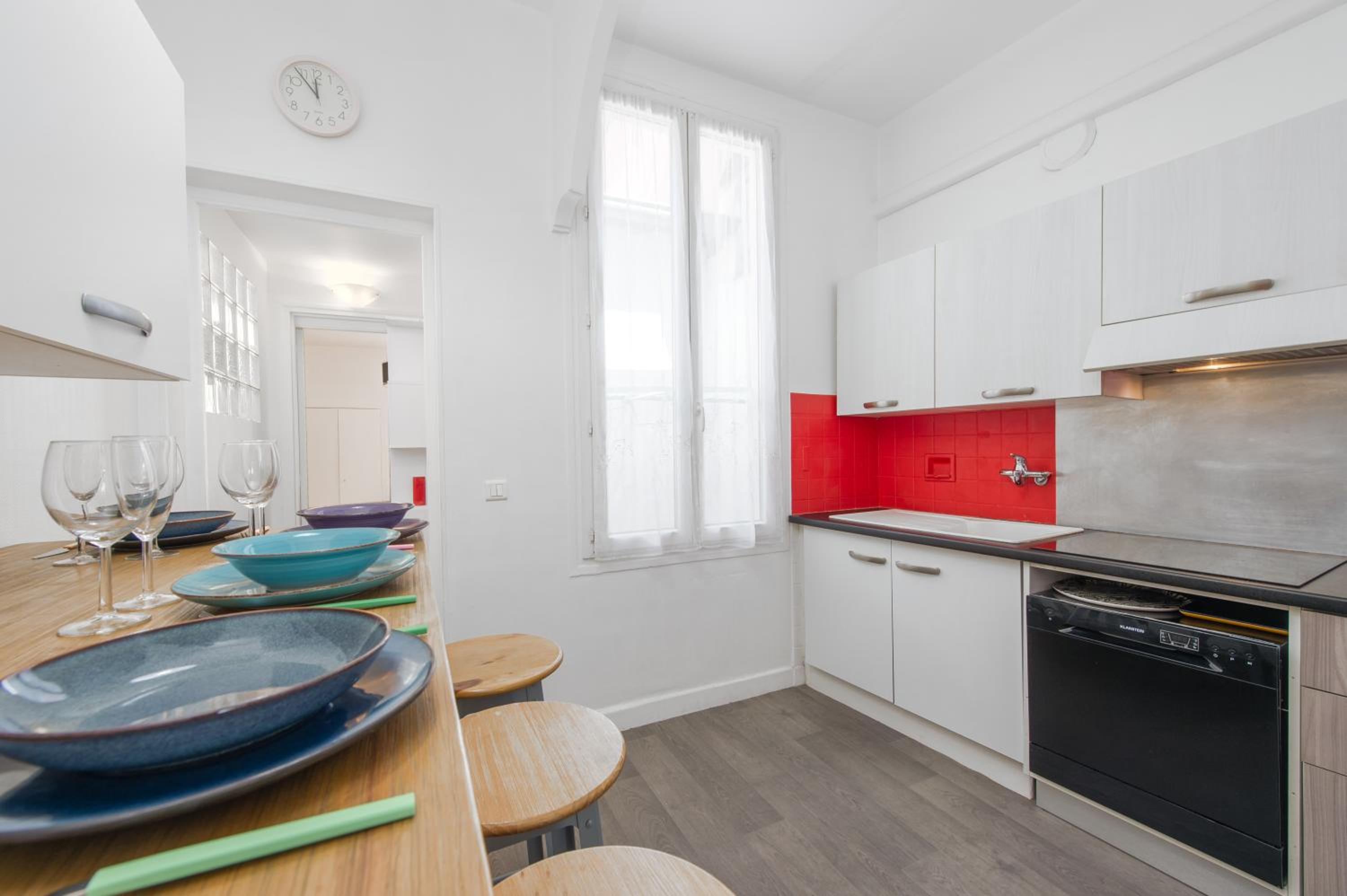 AV DE FRANCE - Agréable 3 pièces - Frontière Monaco à 30 mètres
