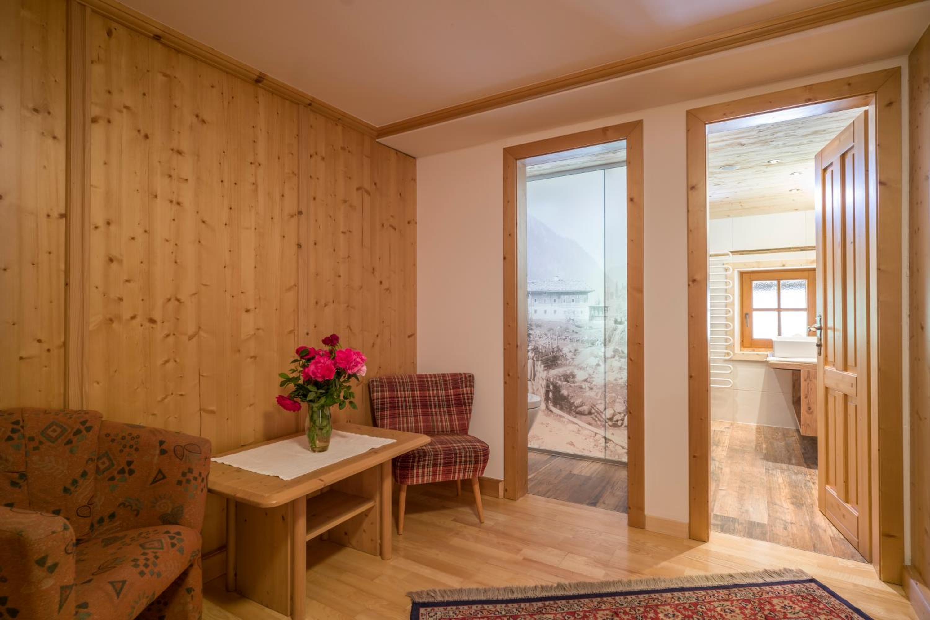 Ferienwohnungen-Gästehaus Altginzling