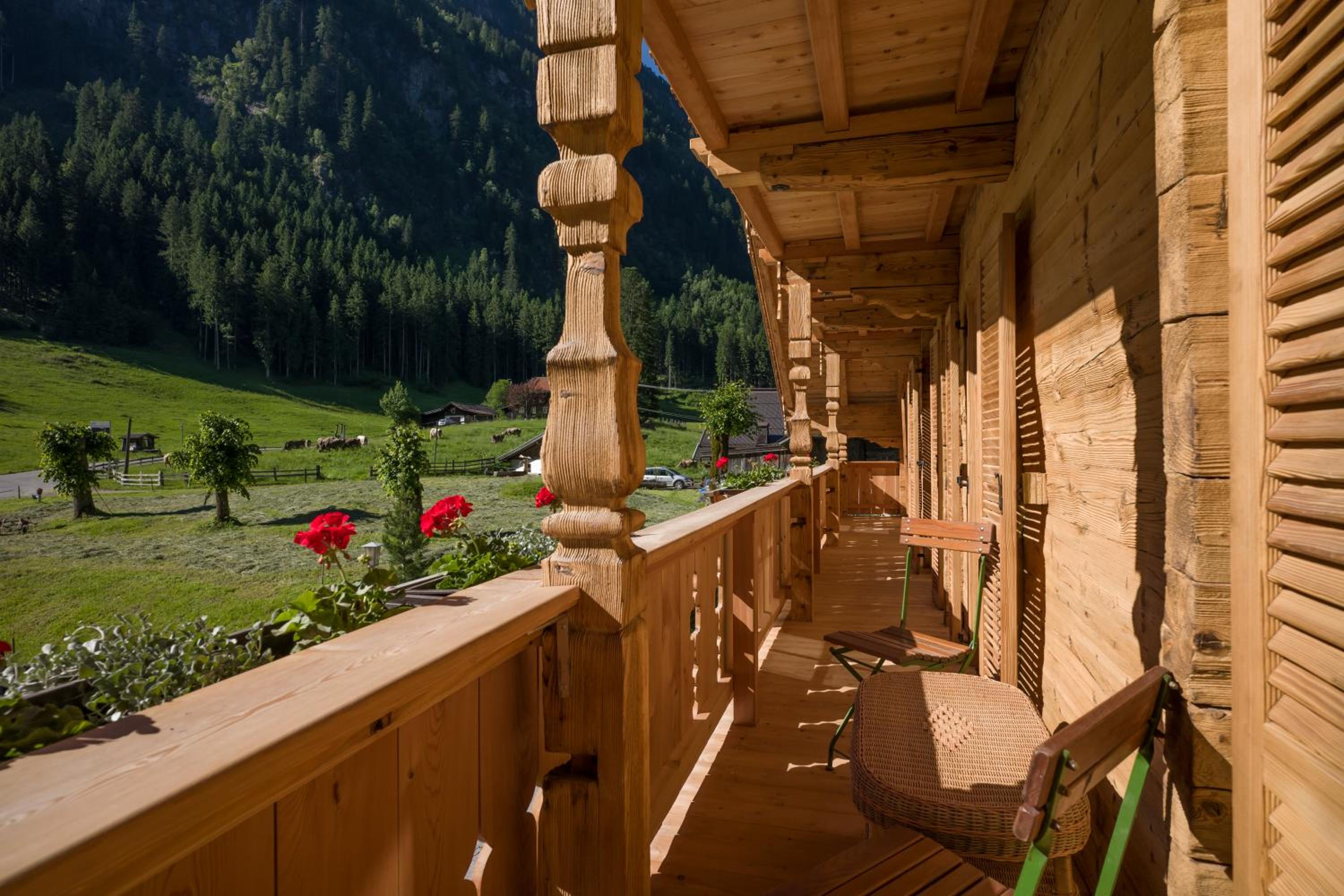 Ferienwohnungen-Gästehaus Altginzling