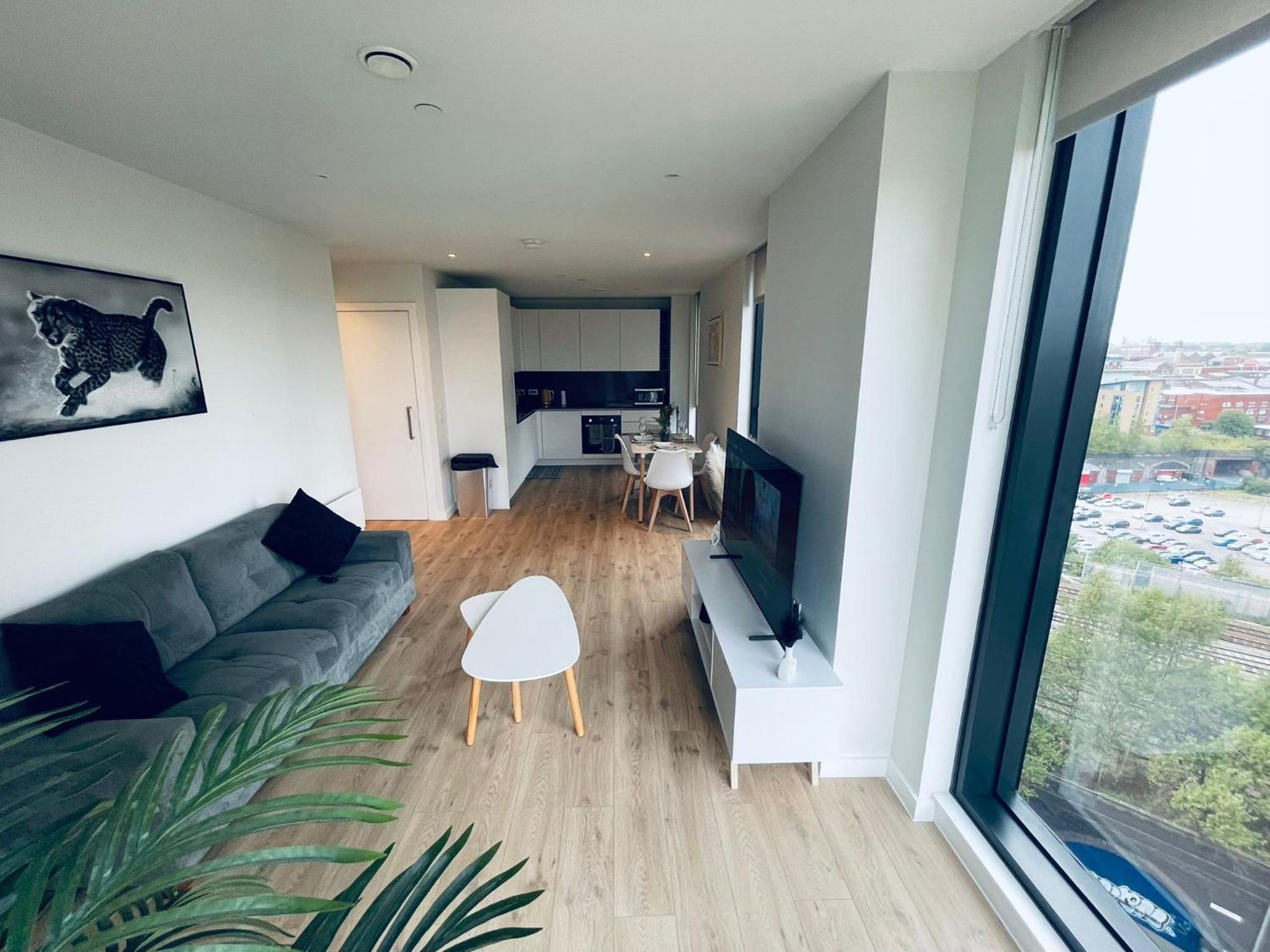 City Sky View Apartment