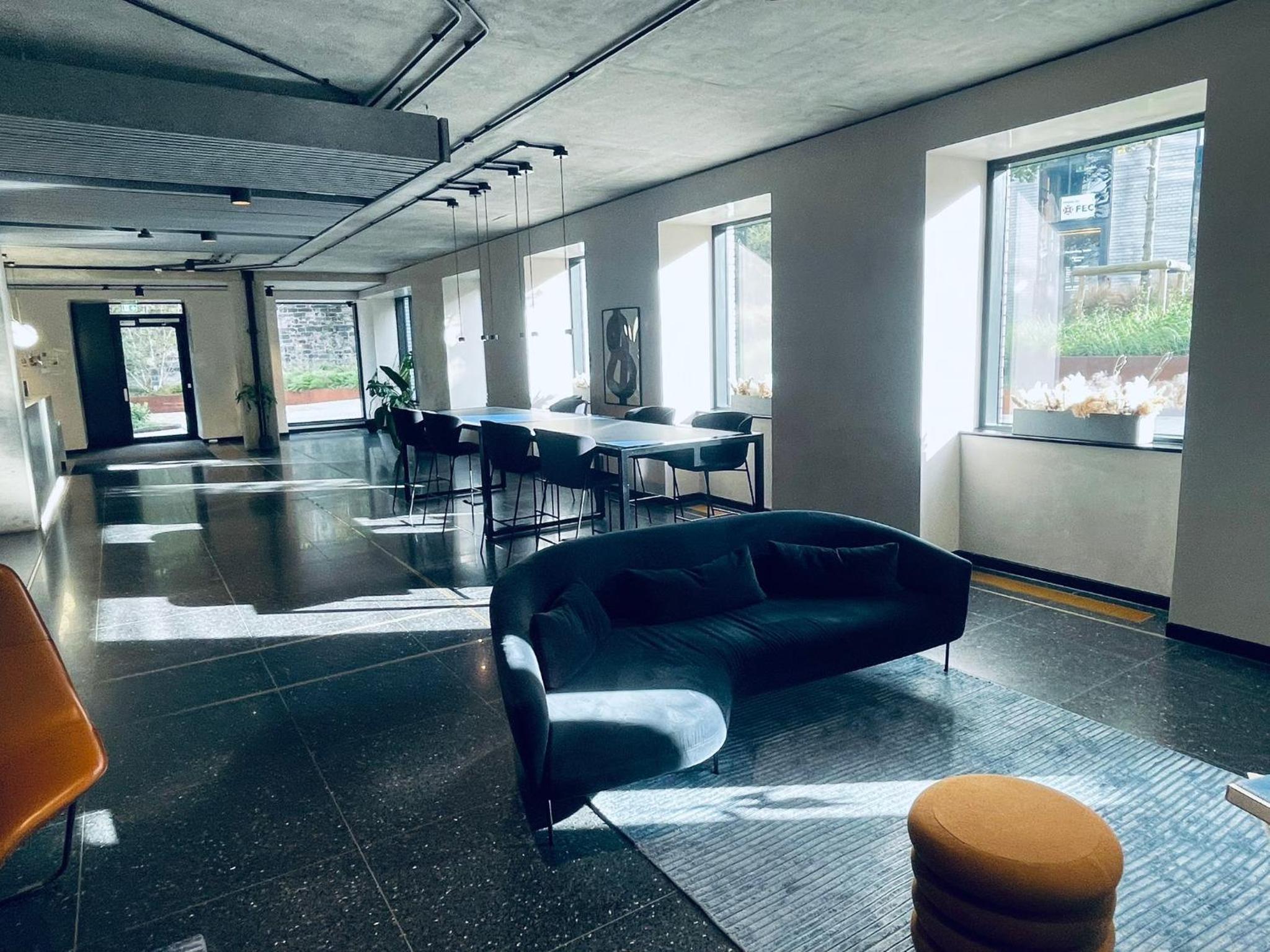 City Sky View Apartment