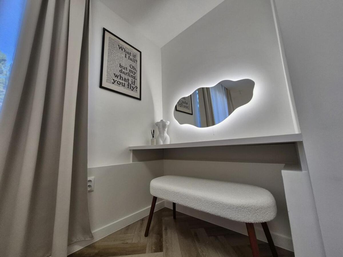 Quiet place within reach of the center