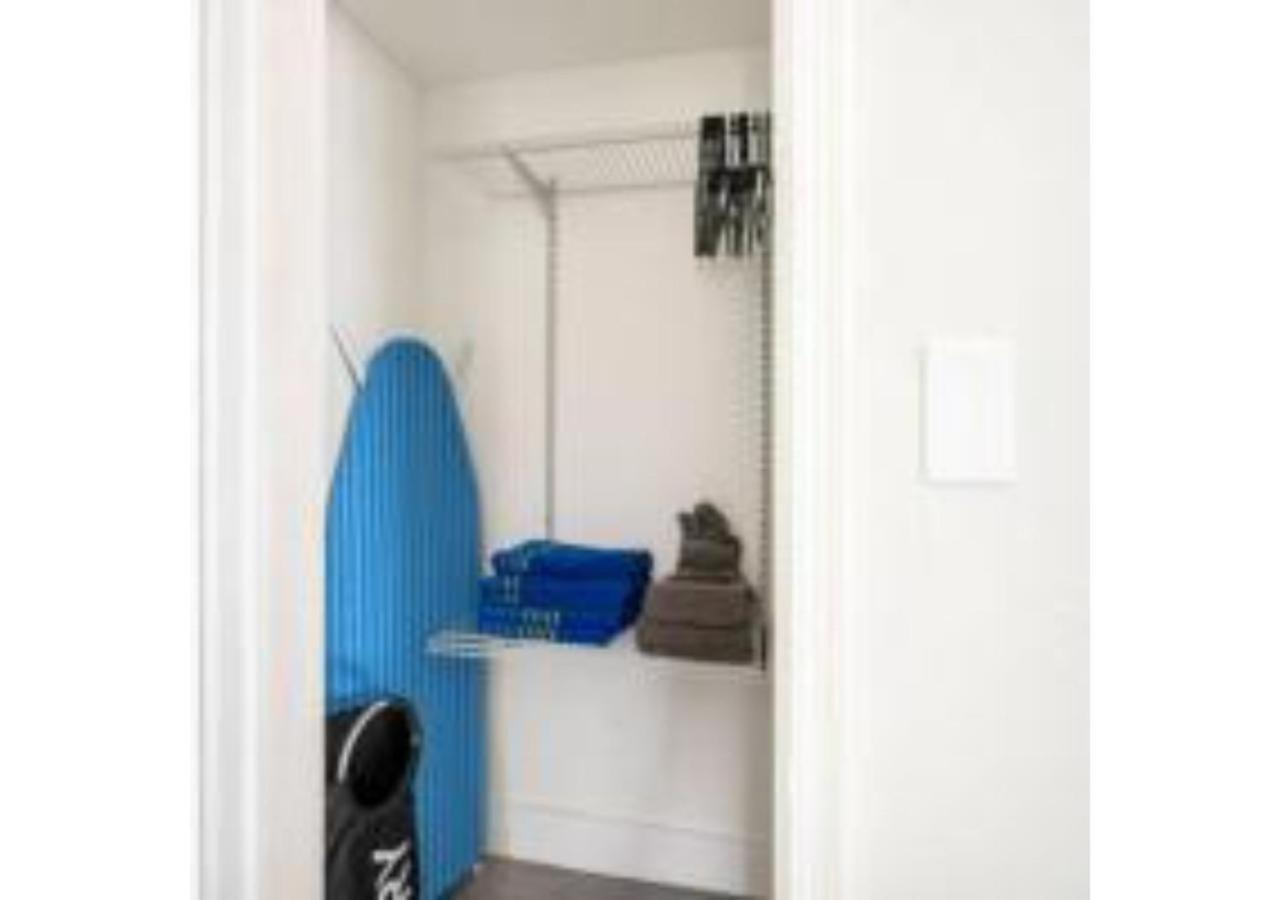 5 min to Brickell & Bars - Arcade - King Bed - Outdoor Fun