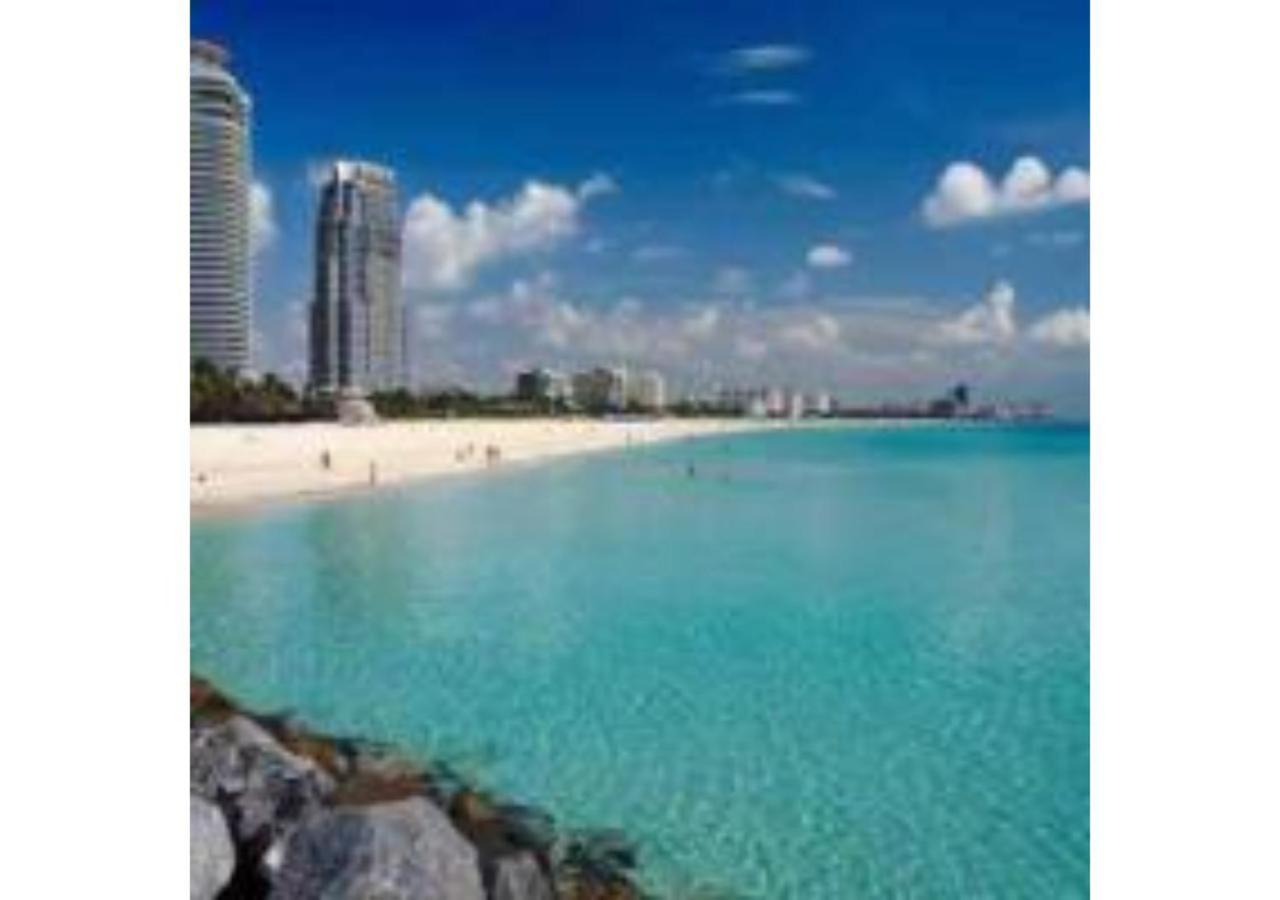 5 min to Brickell & Bars - Arcade - King Bed - Outdoor Fun
