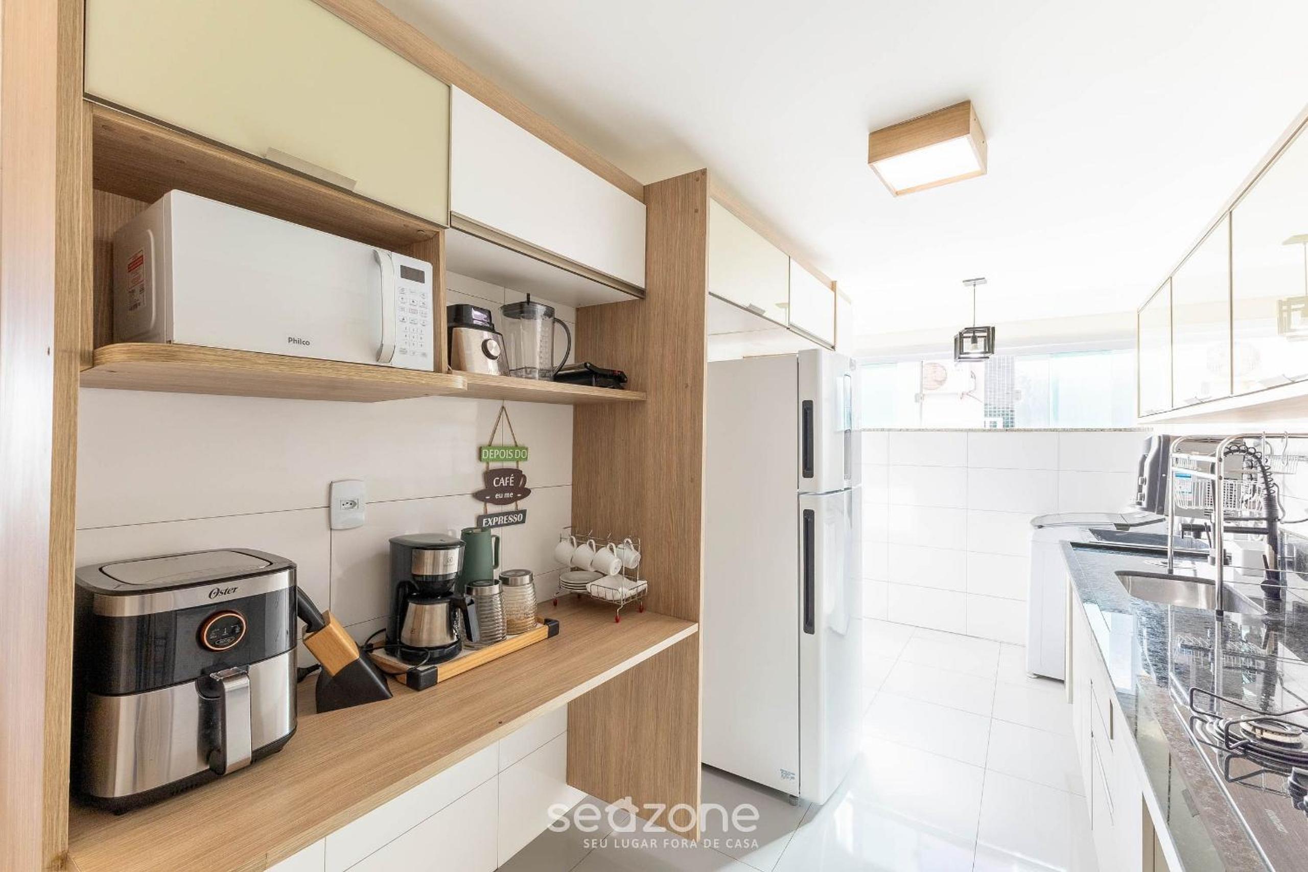 Apart with sea view 200m from the beach. TSR0501
