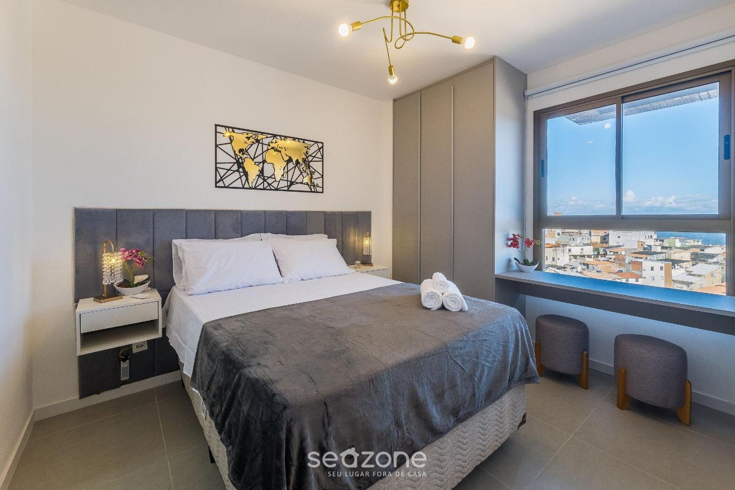 Apartments in a building with a pool 800m from the beach in Salvador - EDF