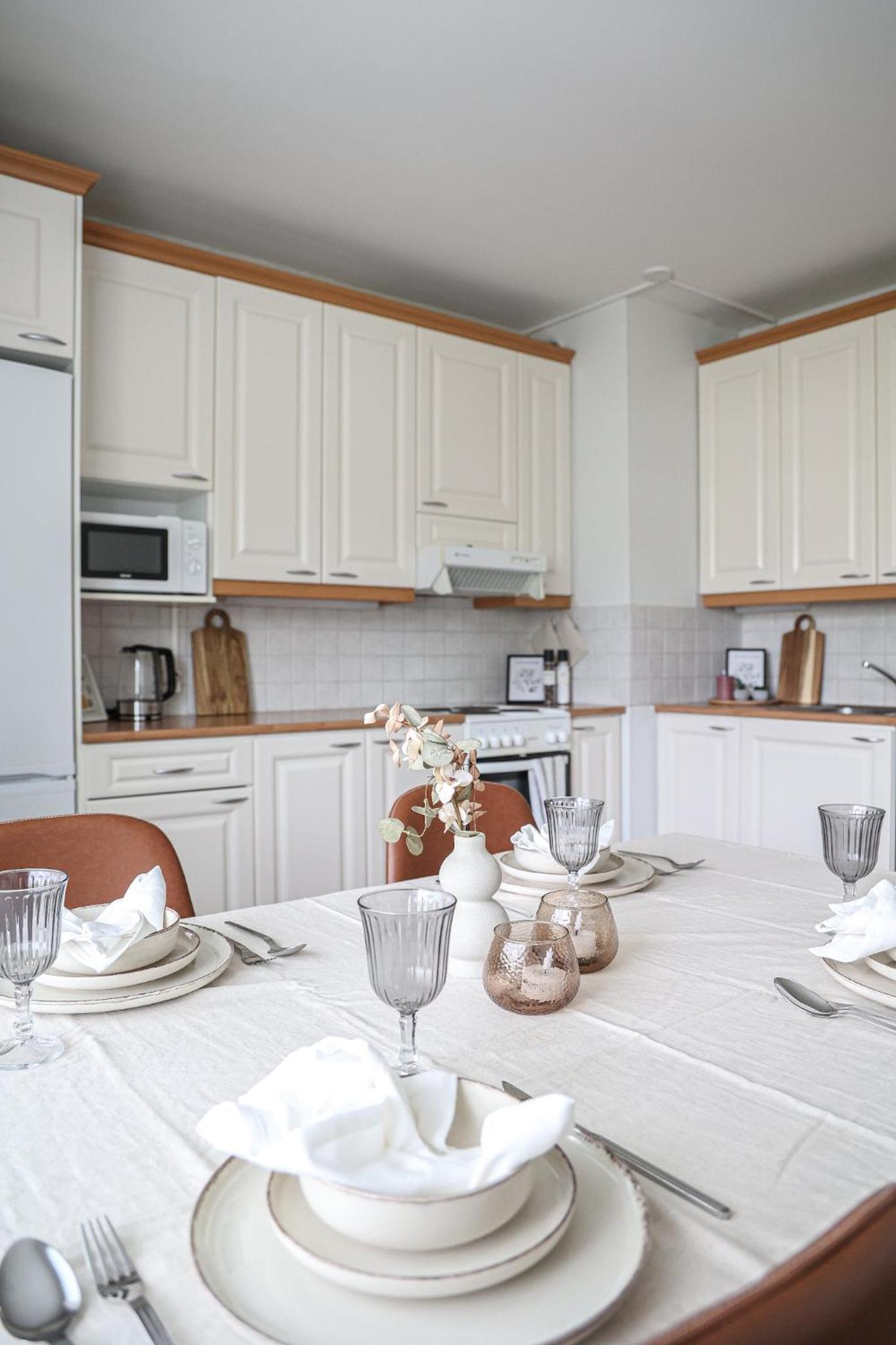 Cloudberry Lane Apartment By BookLapland