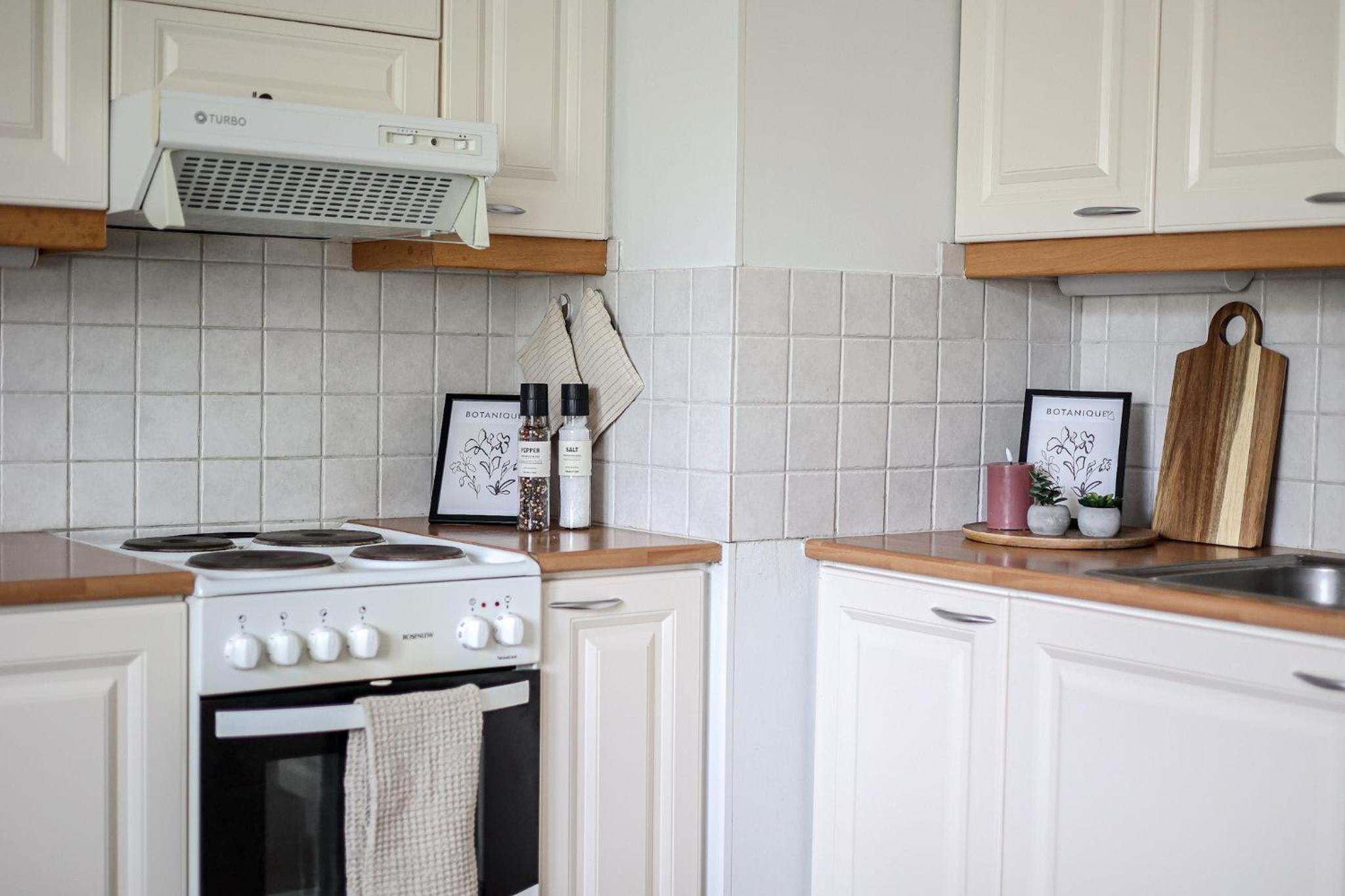 Cloudberry Lane Apartment By BookLapland