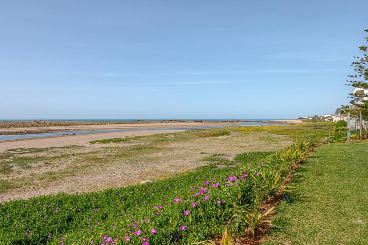 Luxury Oceanfront 3BR Villa in Rabat, Plage Val d Or - Private Beach access & Spa