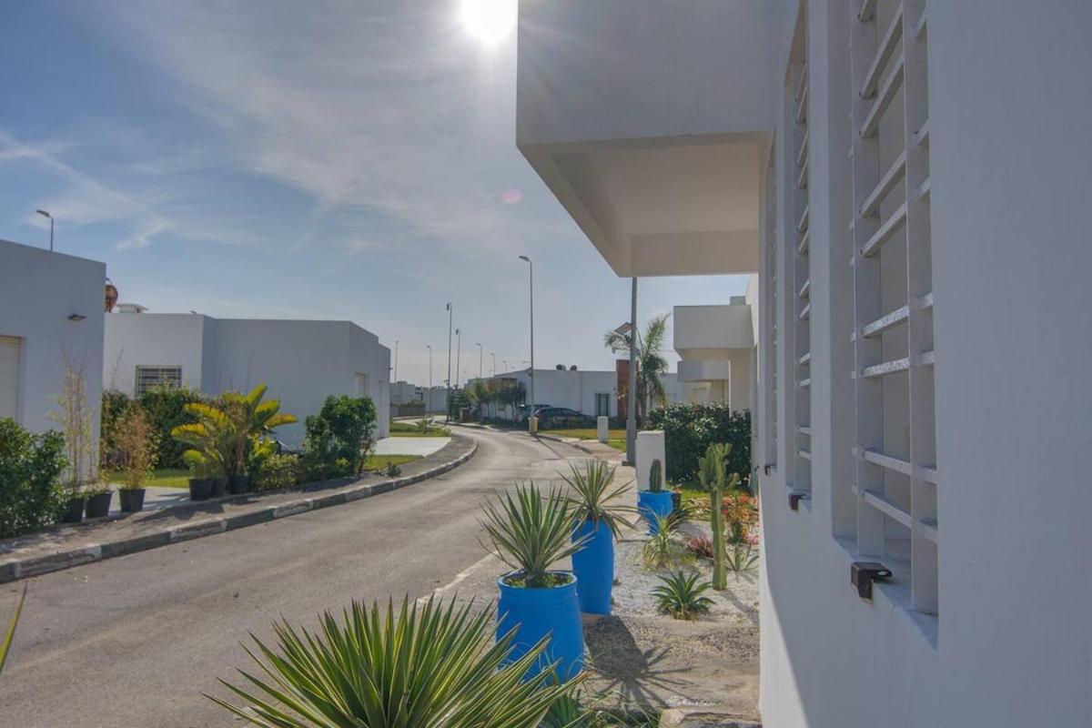 Luxury Oceanfront 3BR Villa in Rabat, Plage Val d Or - Private Beach access & Spa