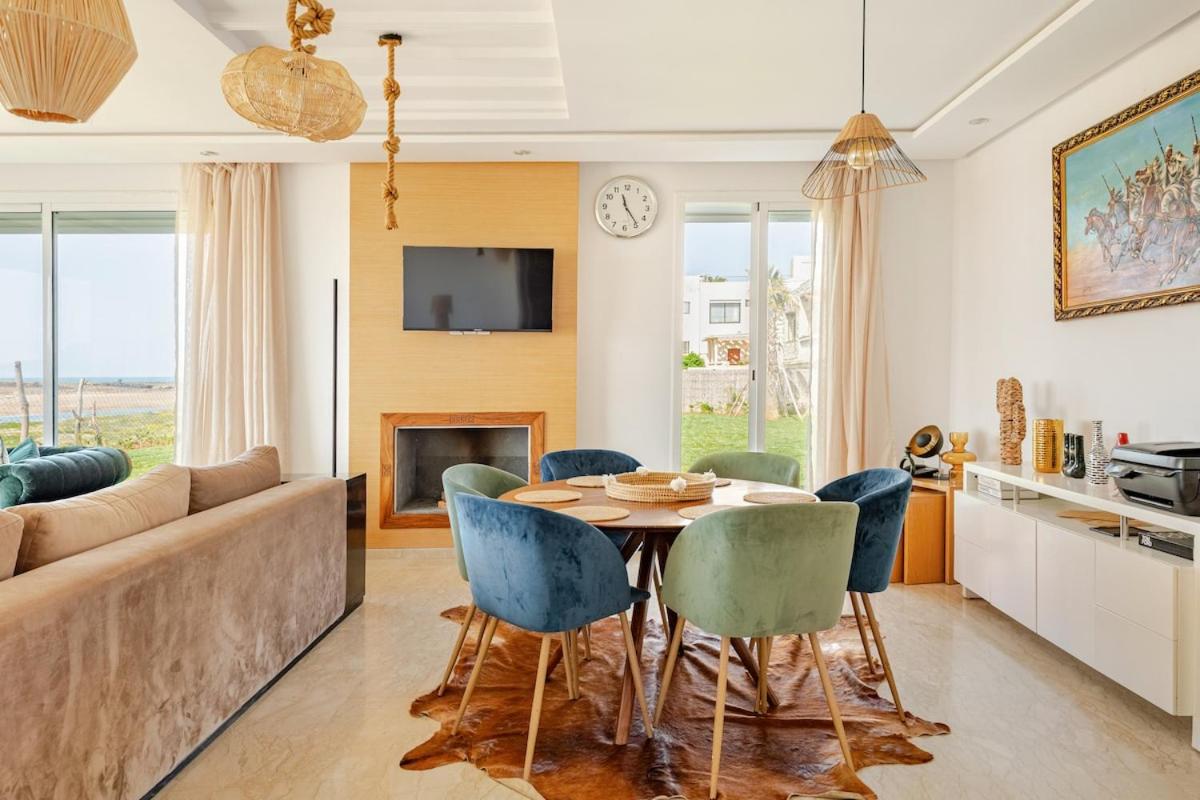 Luxury Oceanfront 3BR Villa in Rabat, Plage Val d Or - Private Beach access & Spa