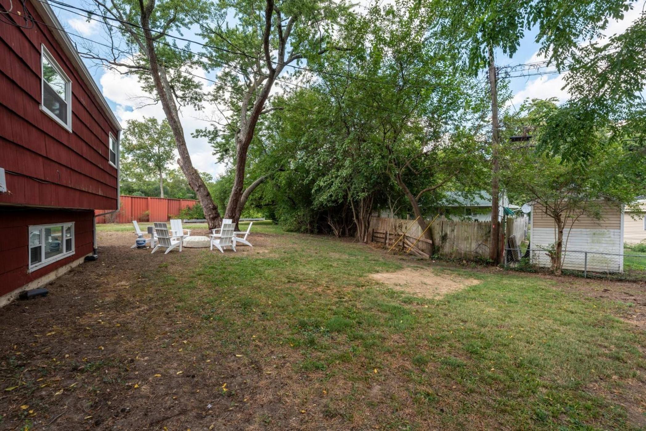 Spacious 5BR Firepit with Deck Near OSU and More