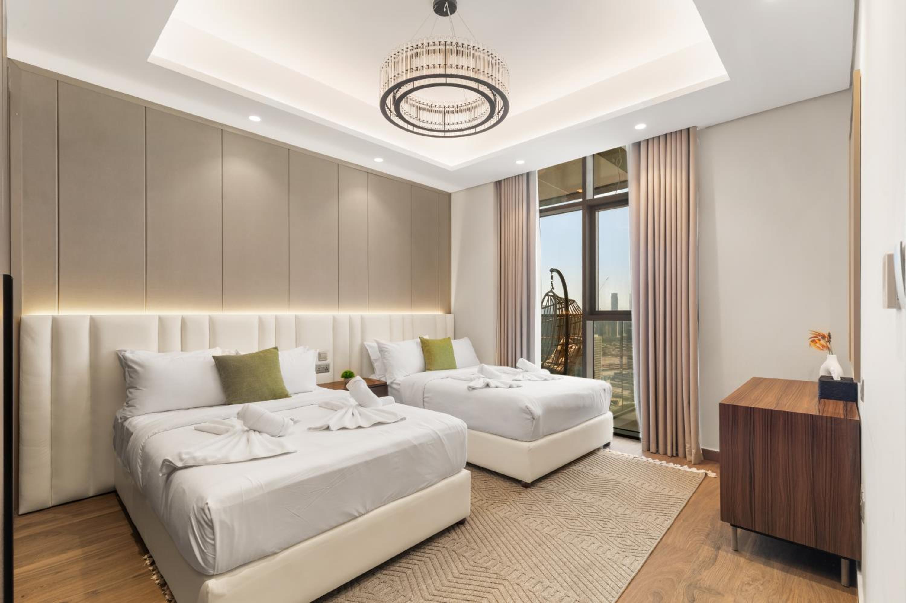 Royal Vista - Luxury 4BR Apartment At Nobles Tower - Business Bay