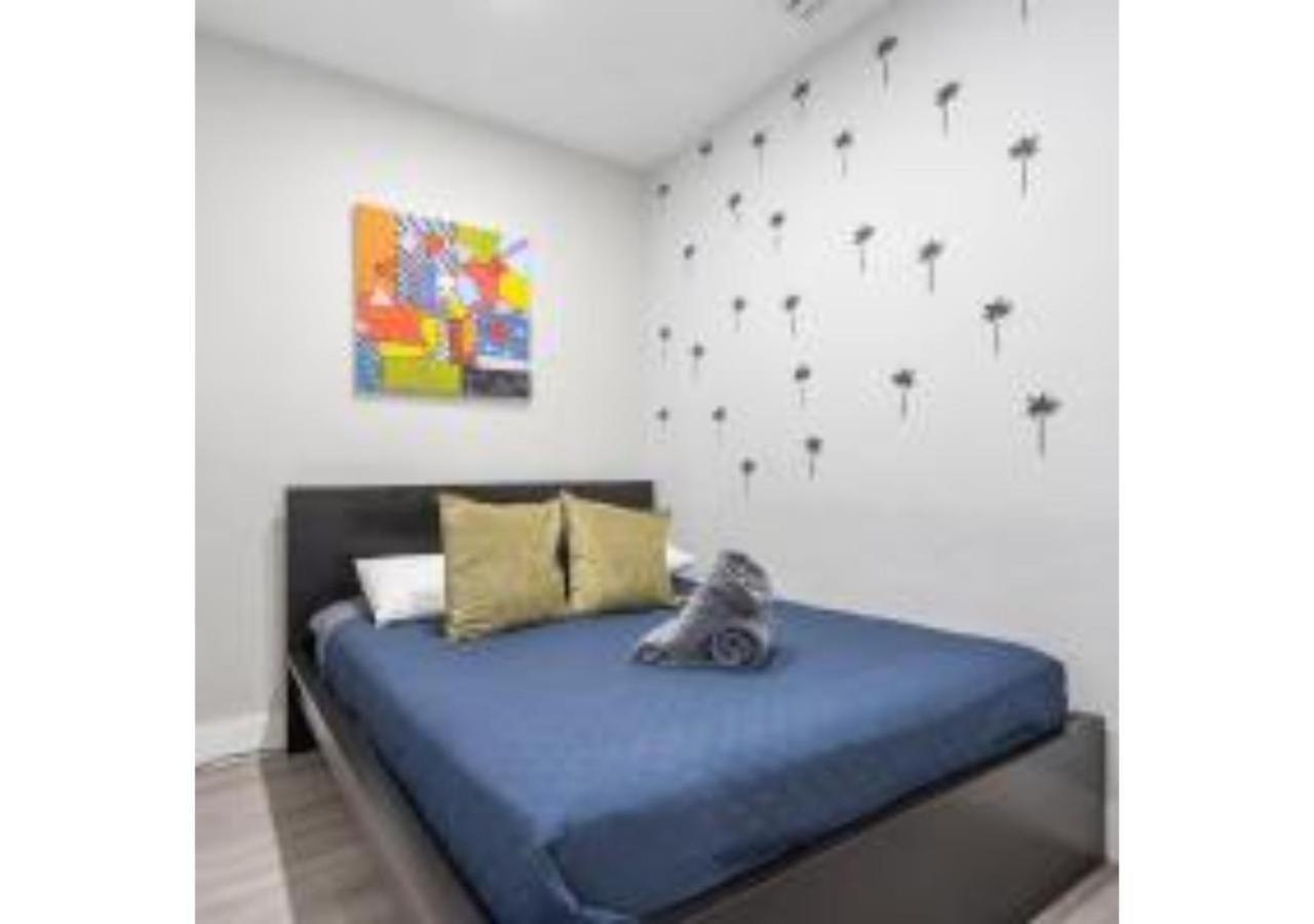 5 min to Brickell & Bars - Arcade - King Bed - Outdoor Fun