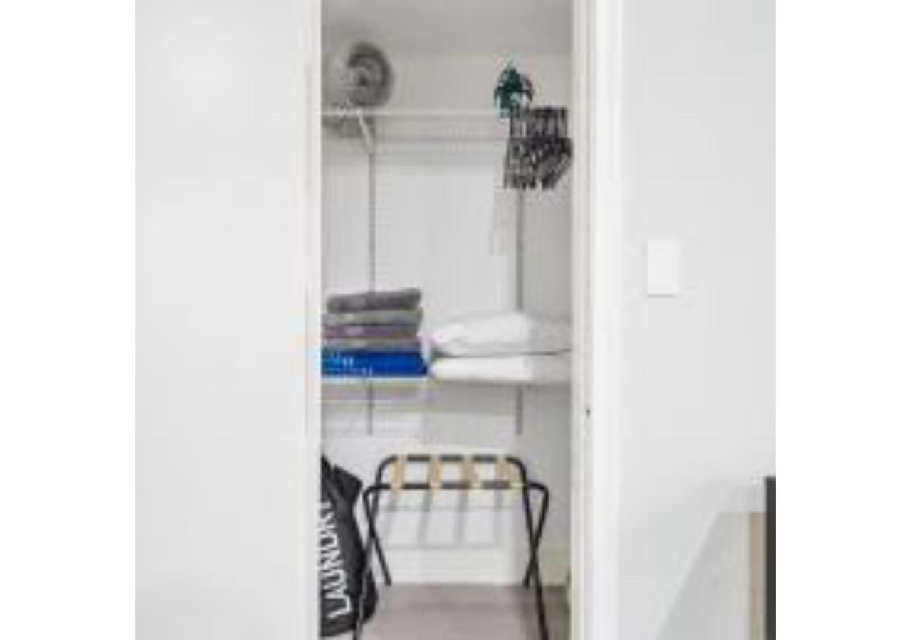 5 min to Brickell & Bars - Arcade - King Bed - Outdoor Fun