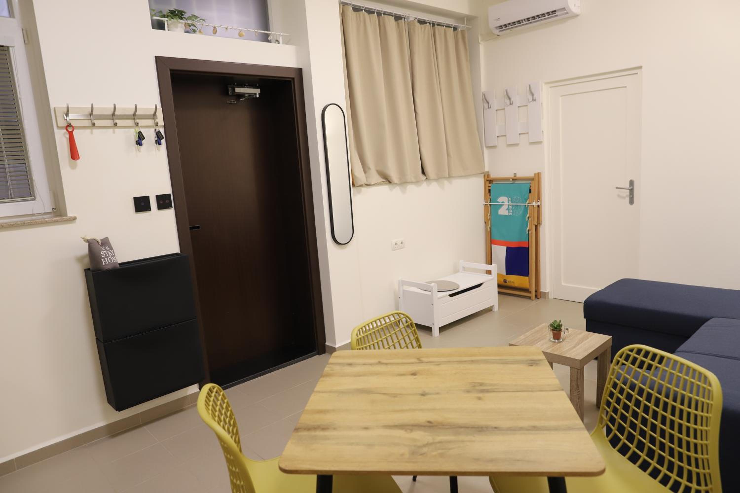 Azur Stay Burgas - self check-in and 2 bikes