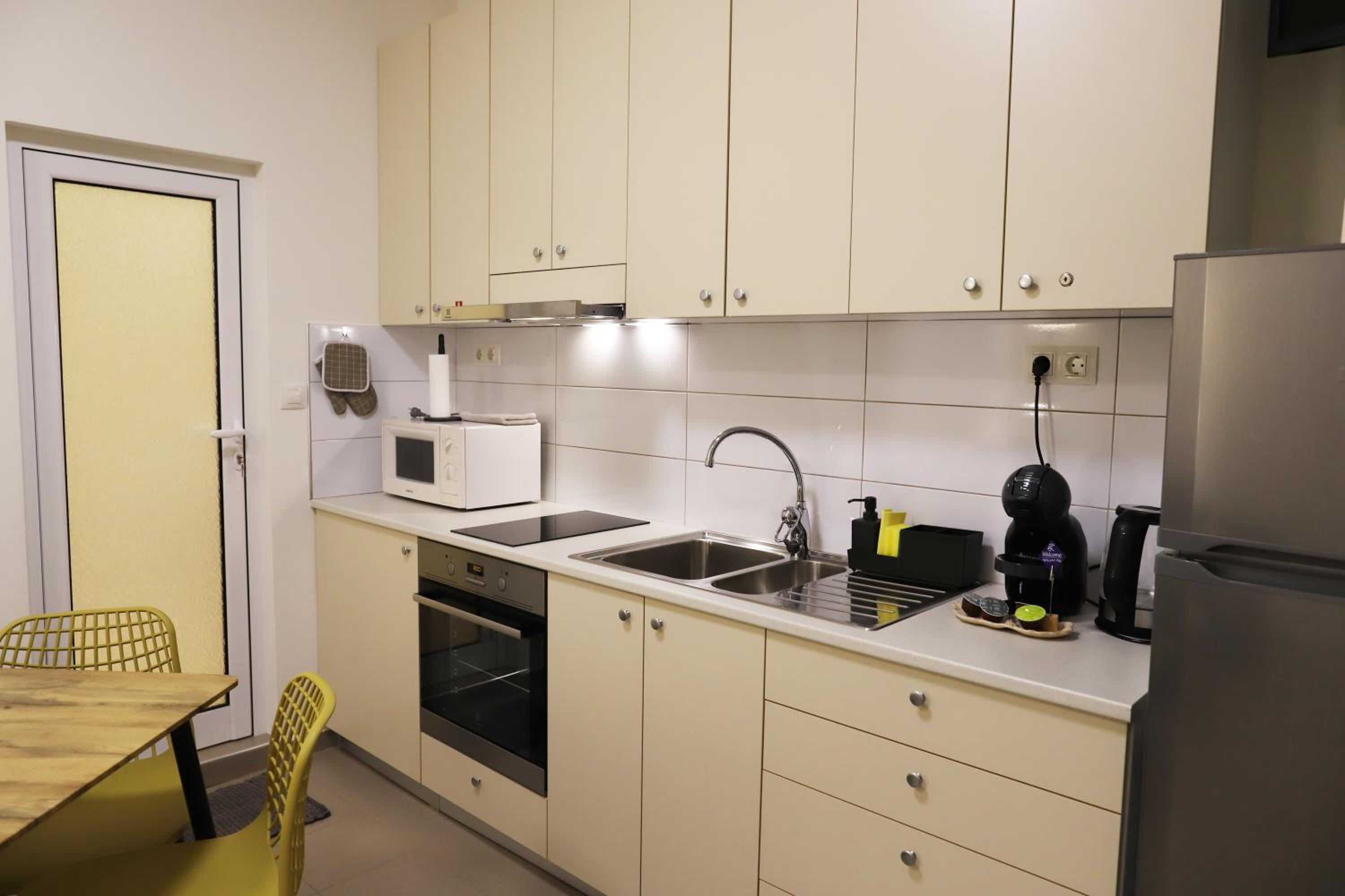Azur Stay Burgas - self check-in and 2 bikes