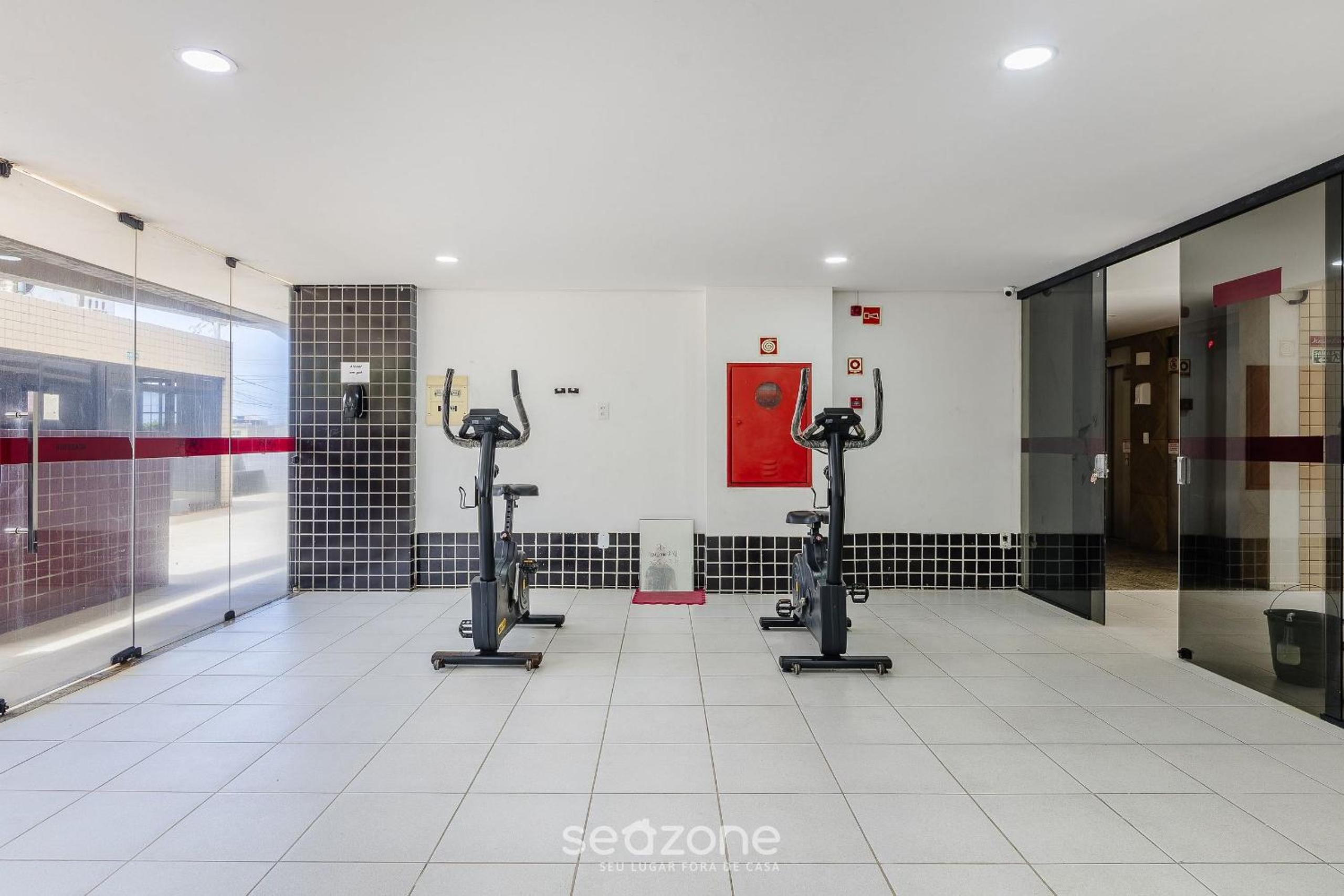 Fully Equipped Accommodations with Pool in a Prime Location in Maceió - ERE