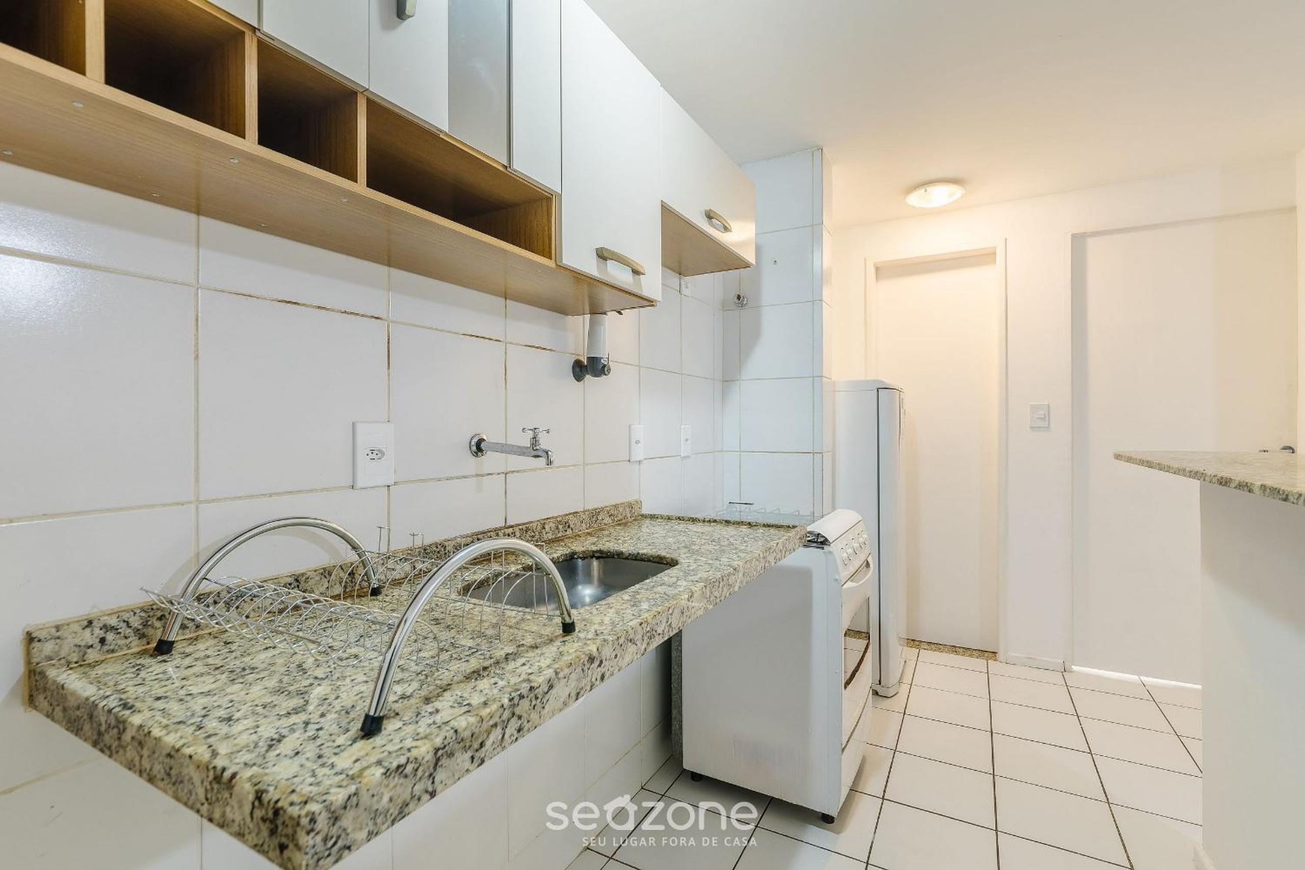 Fully Equipped Accommodations with Pool in a Prime Location in Maceió - ERE