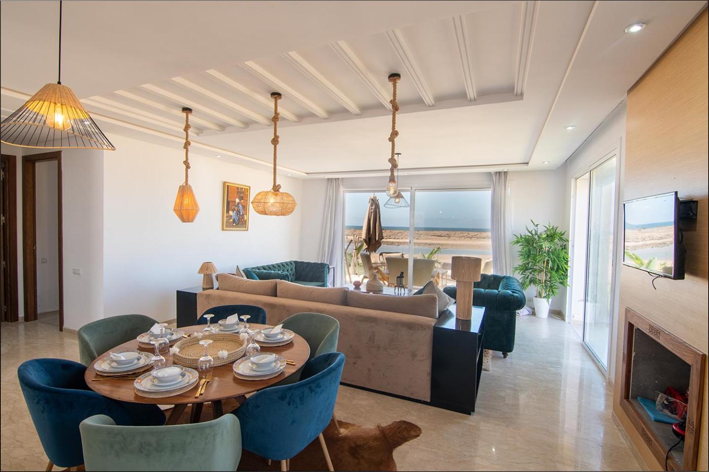Luxury Oceanfront 3BR Villa in Rabat, Plage Val d Or - Private Beach access & Spa