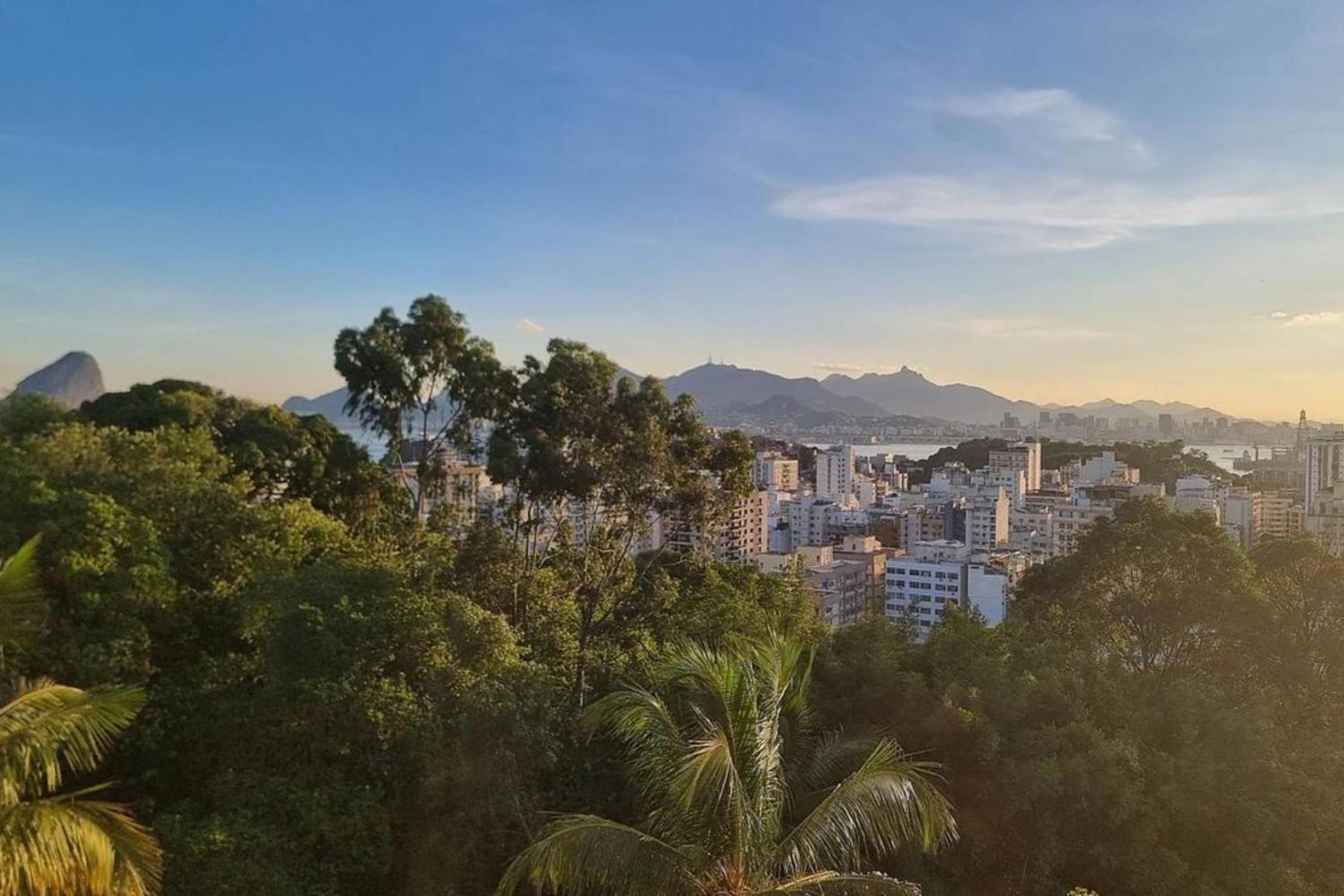 Studio Moderno no Ingá com Vista