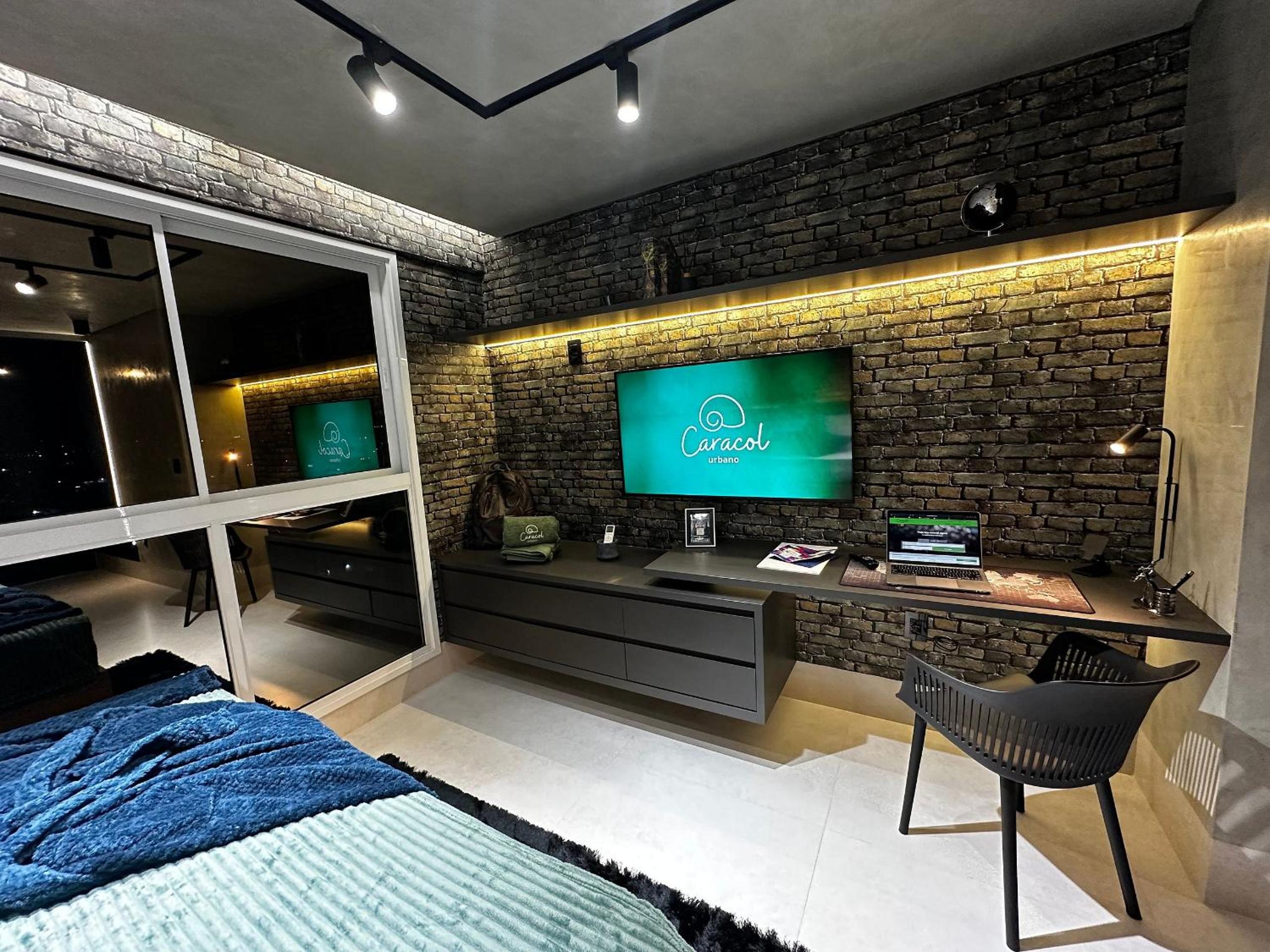 City House Exclusive - By Caracol Urbano