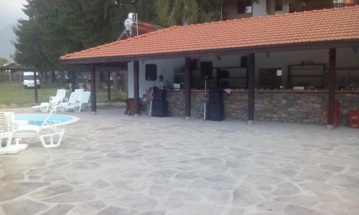 outdoor BBQ area