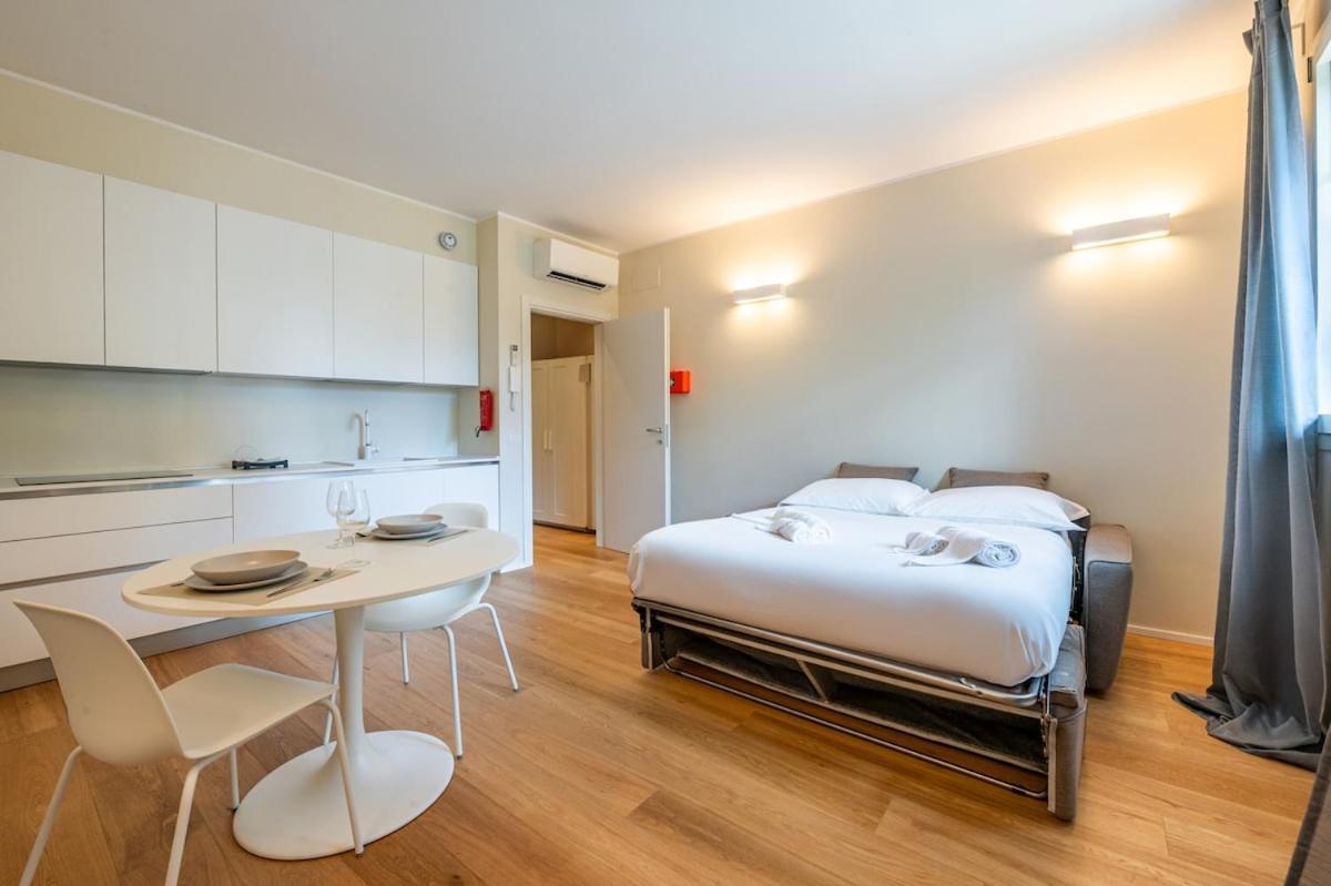 Vaga's Nest - Modern Studio Apartment