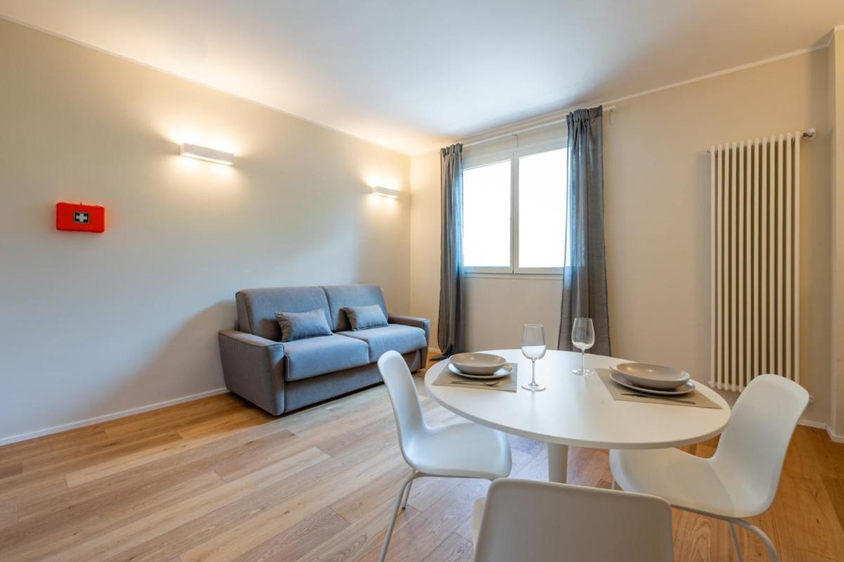 Vaga's Nest - Modern Studio Apartment