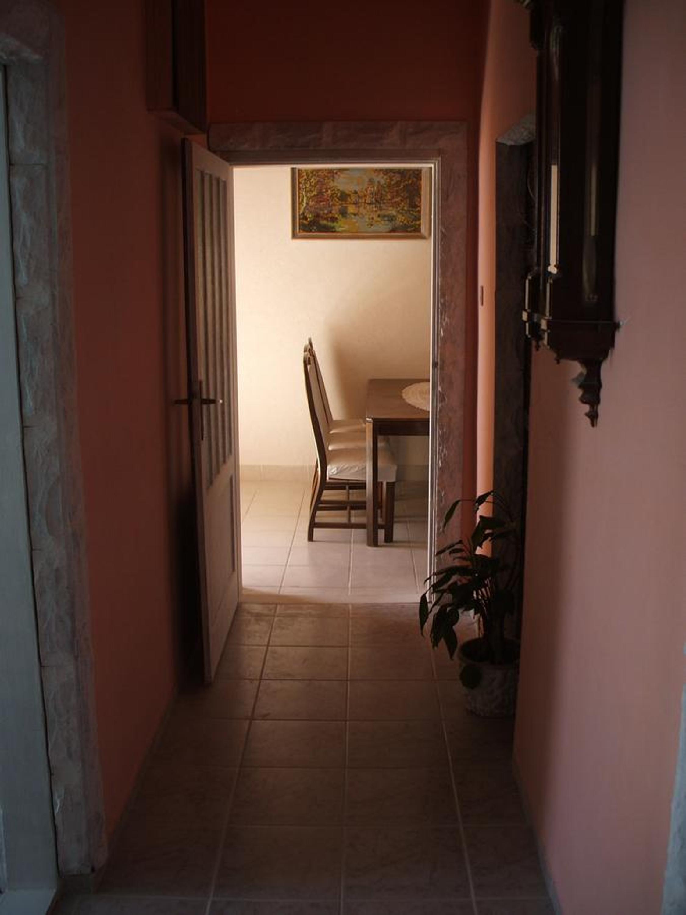 Photo 52