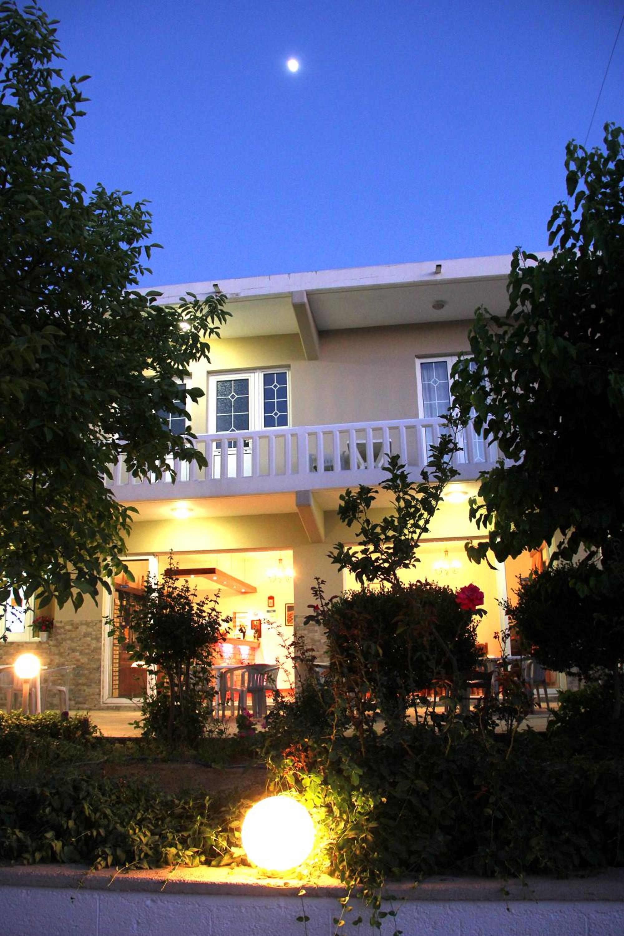 Hotel Ikaros