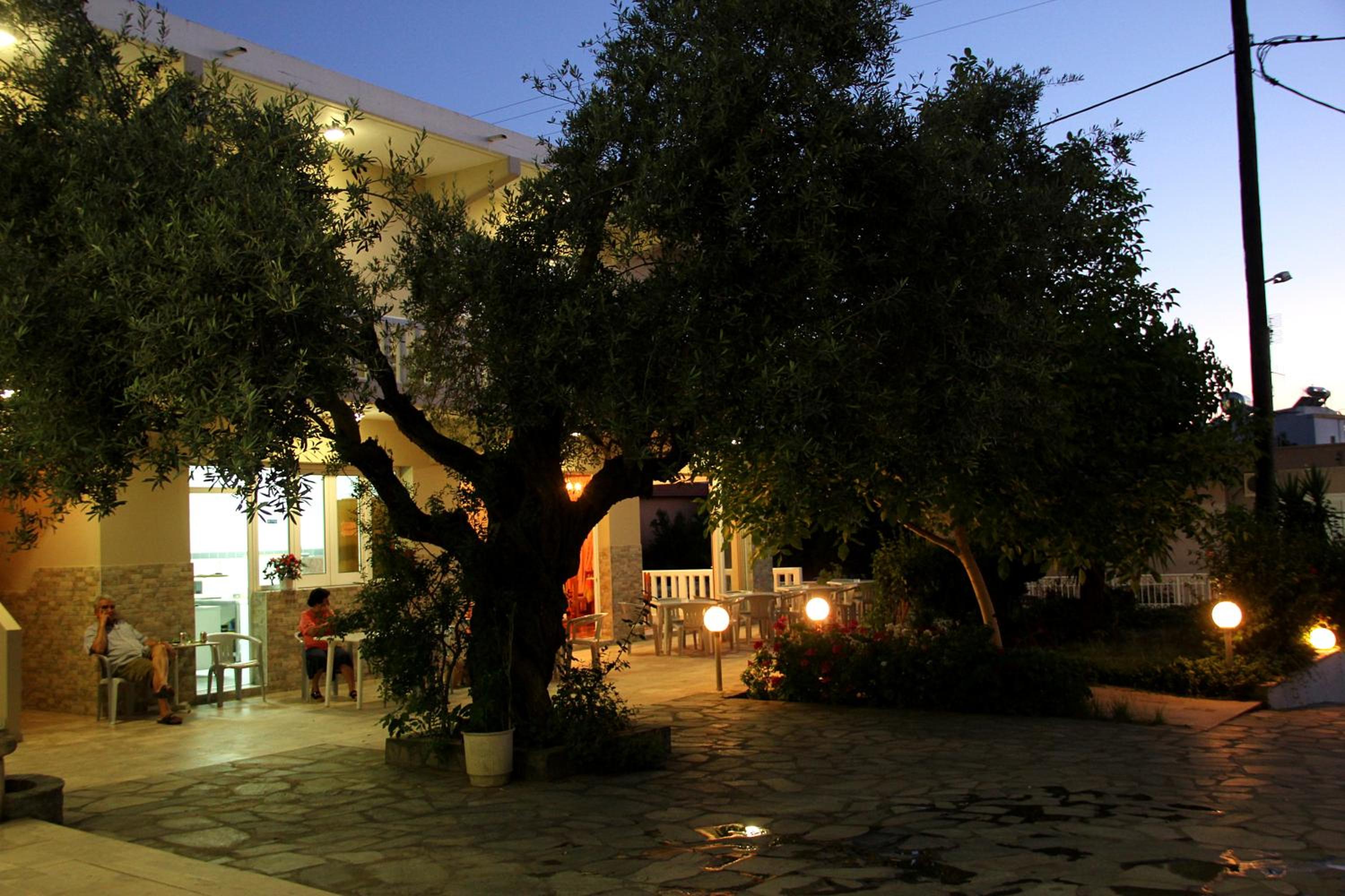 Hotel Ikaros