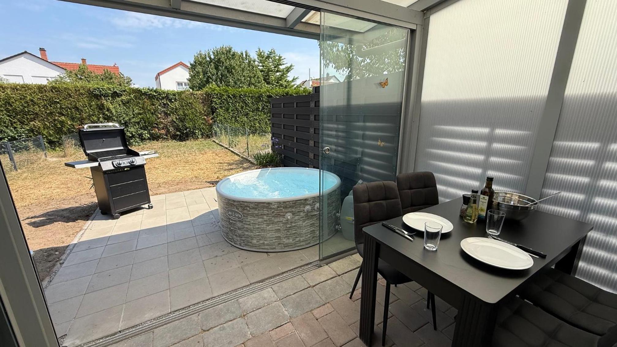 Kings und Queens - 2SZ - Whirlpool - Terrasse - Grill
