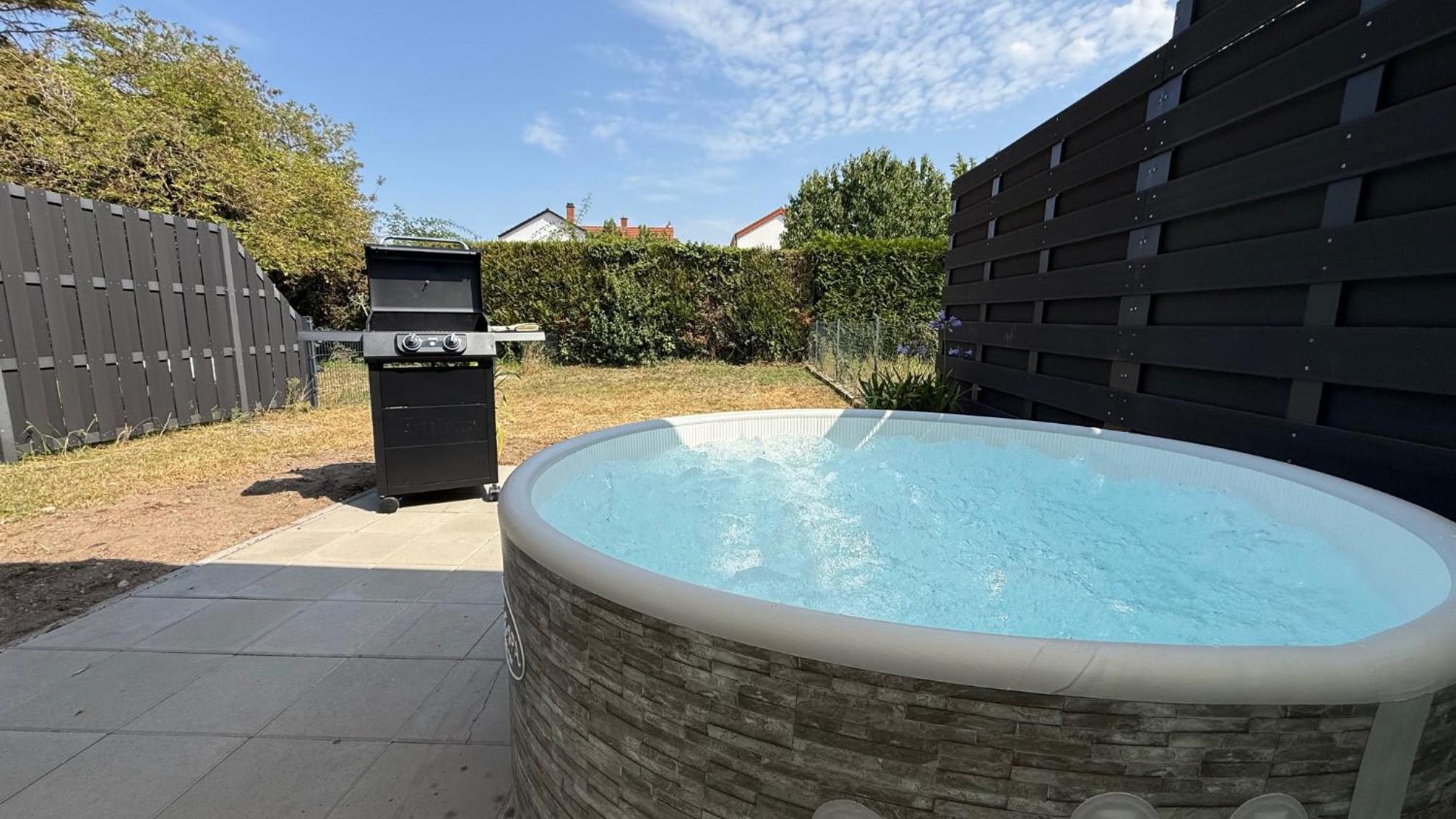 Kings und Queens - 2SZ - Whirlpool - Terrasse - Grill
