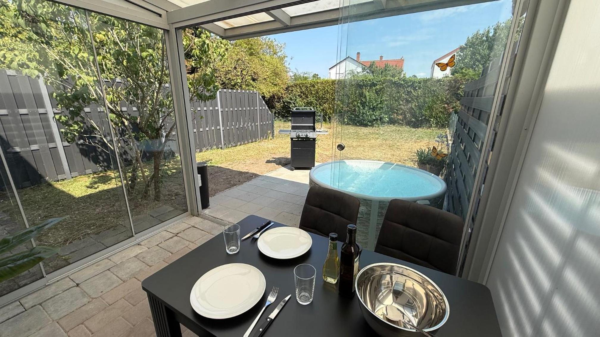 Kings und Queens - 2SZ - Whirlpool - Terrasse - Grill