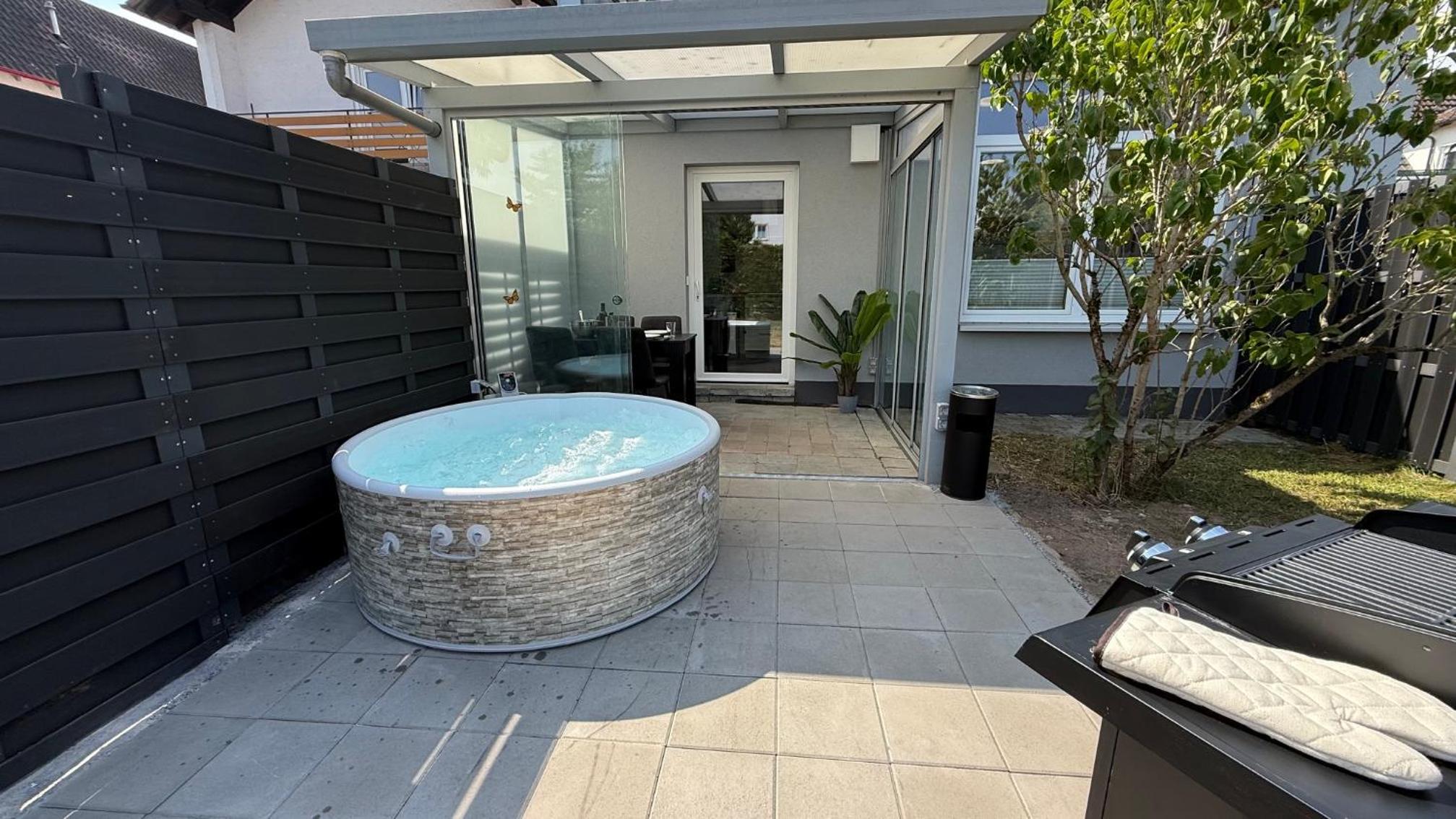 Kings und Queens - 2SZ - Whirlpool - Terrasse - Grill