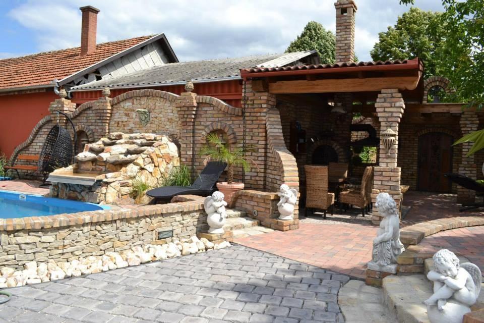 Photo 17