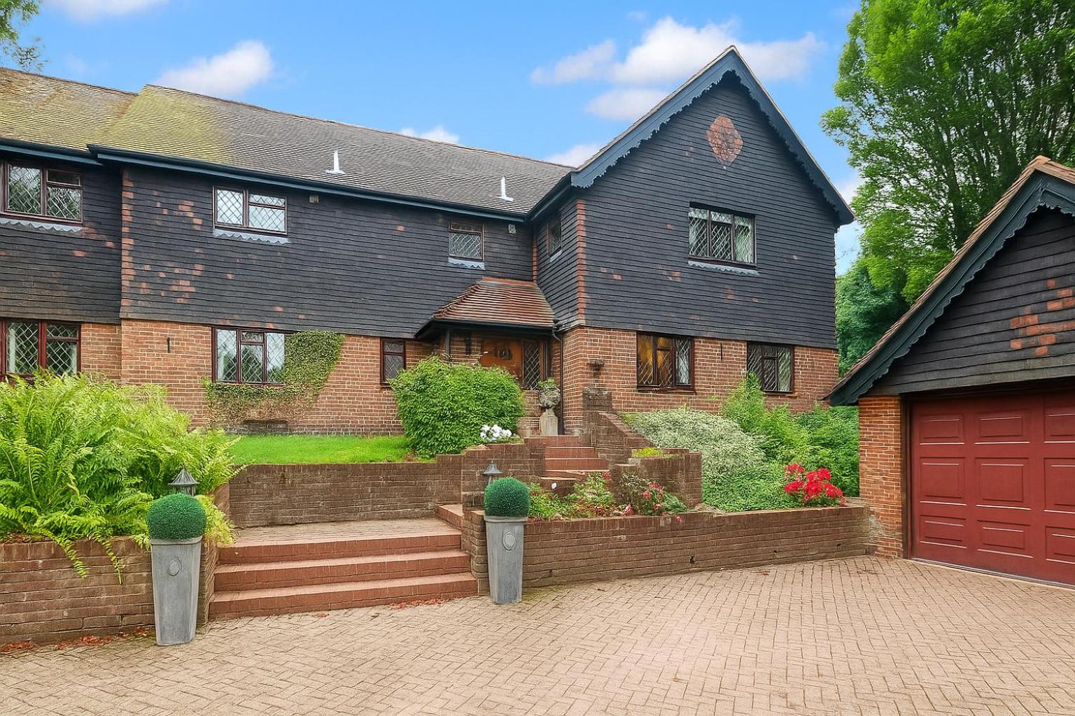 Traditional English house TravellerAwards2026