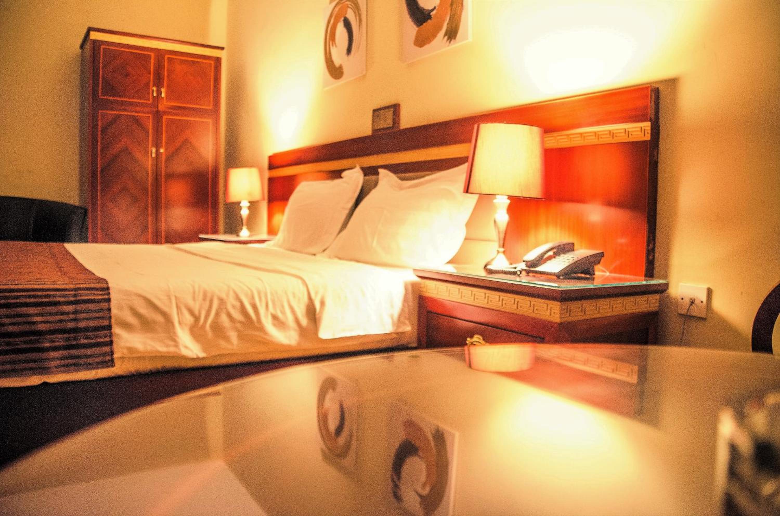 Hotel Rosebud
