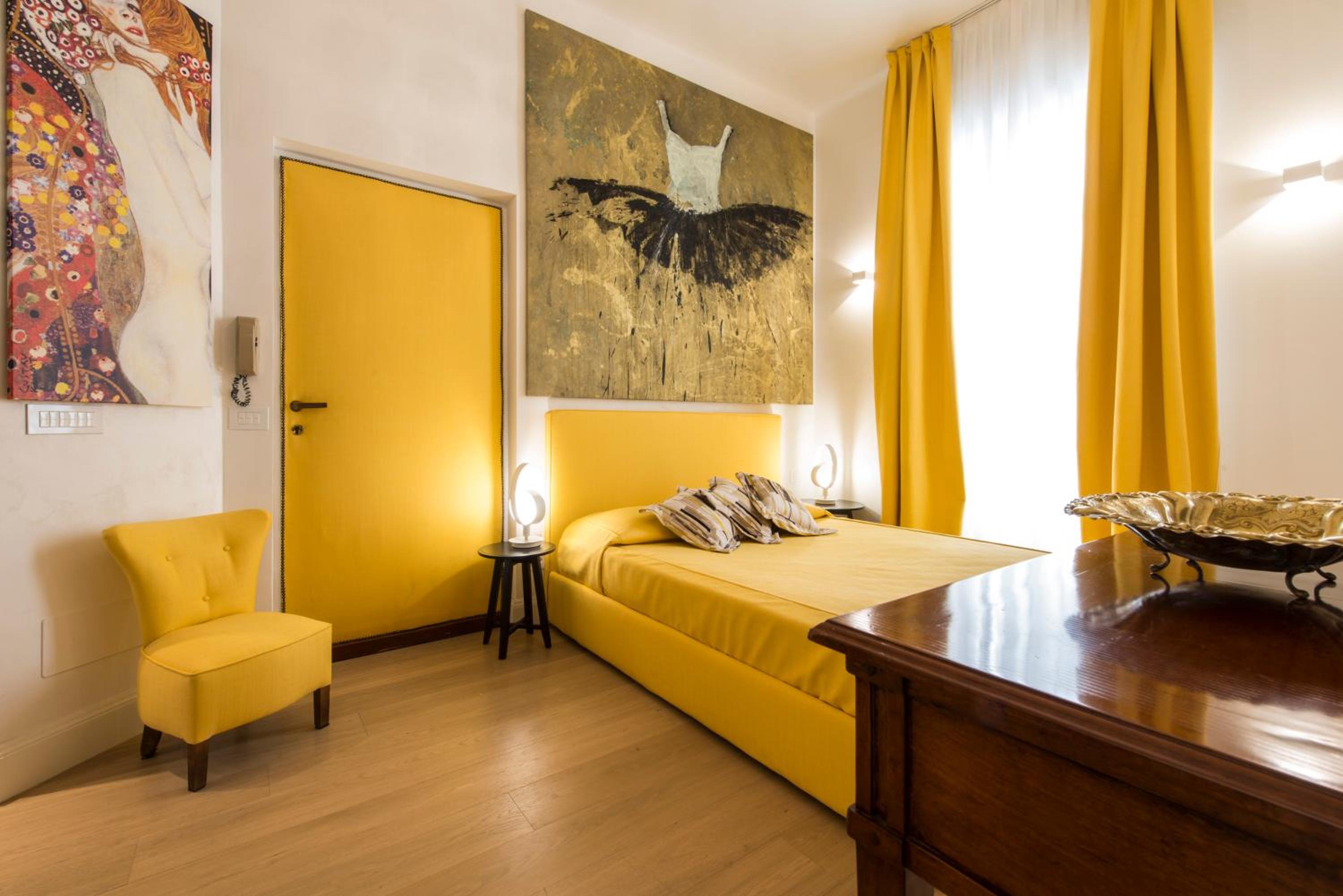BnButler - Broletto 39 - A few steps to the Duomo and La Scala