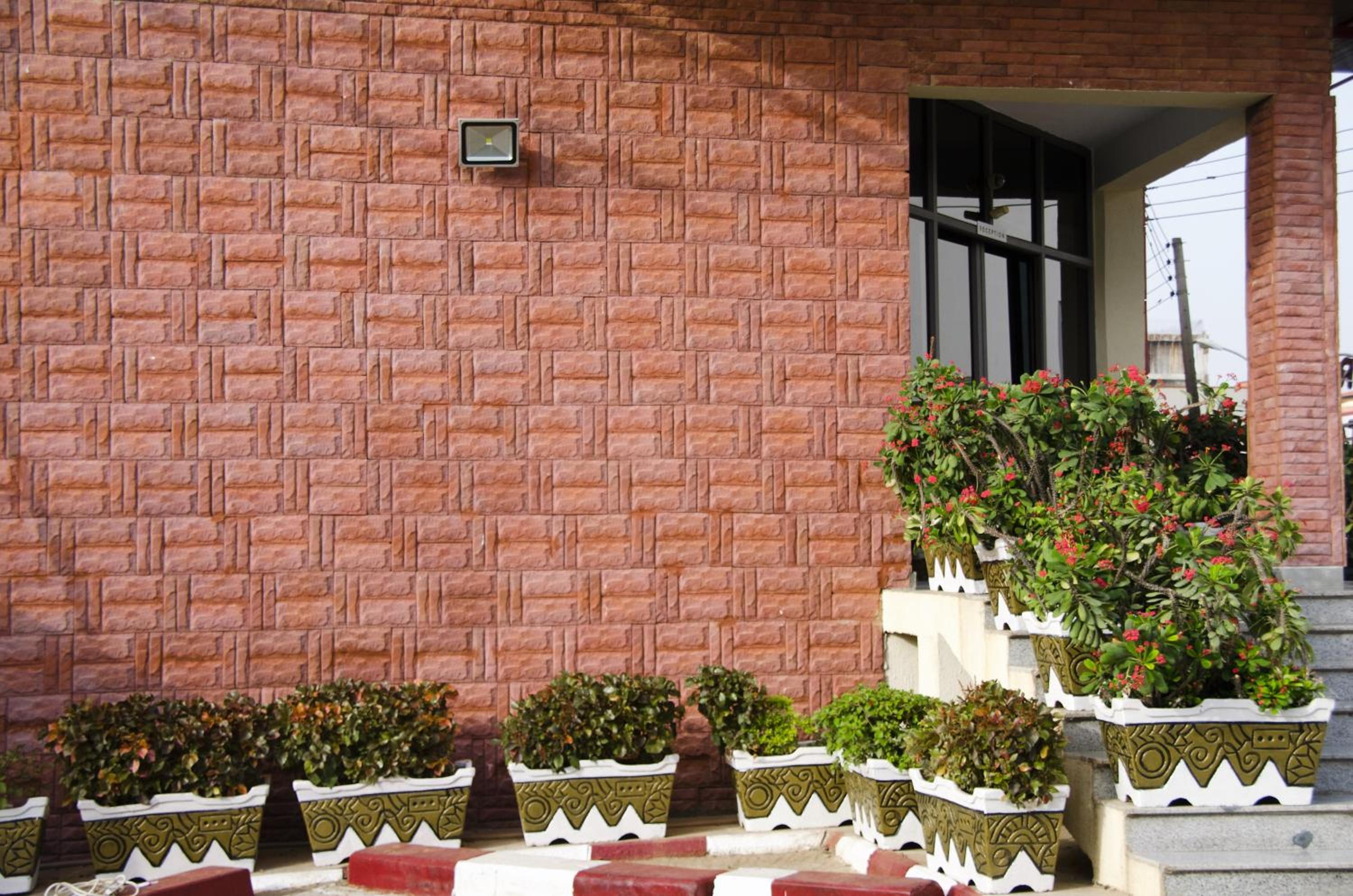 Hotel Rosebud