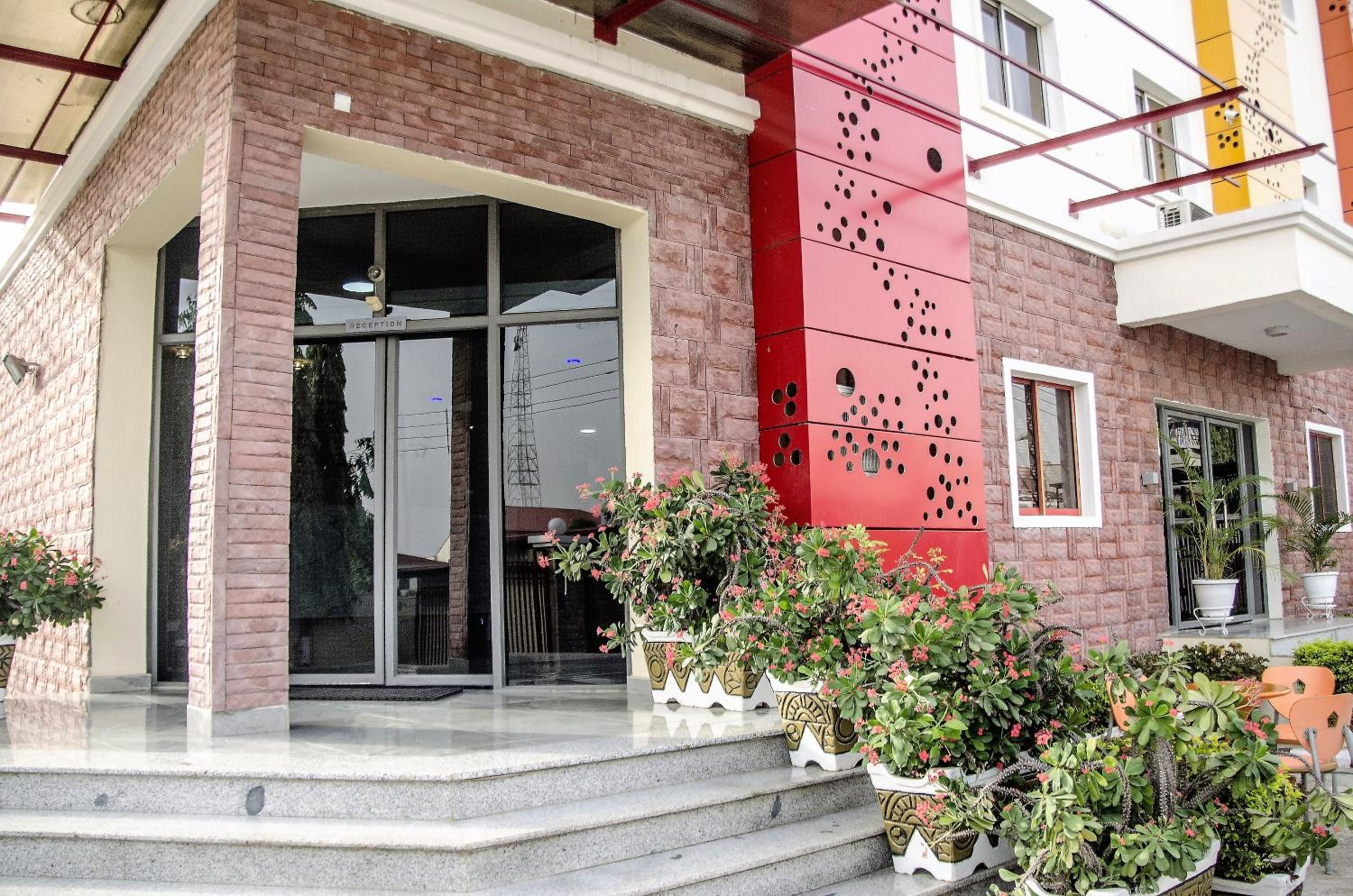 Hotel Rosebud
