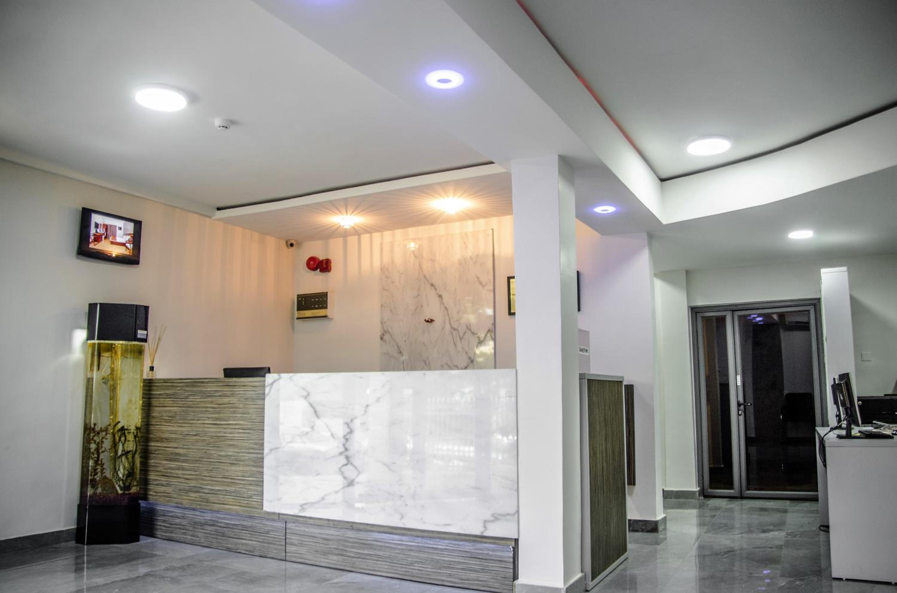 Hotel Rosebud