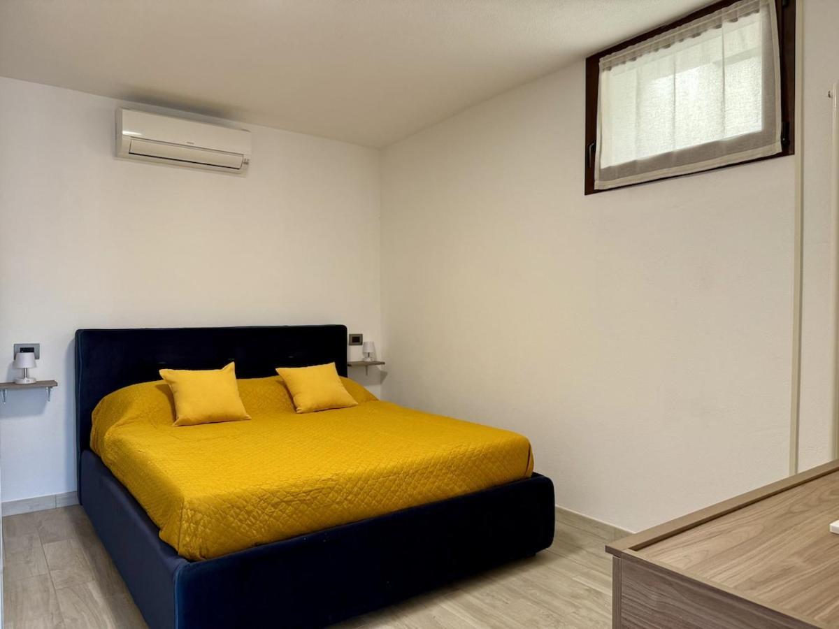 HOST4U - Nuovo Appartamento con Ingresso Indipendente e Parcheggio Privato - Villa Catocce