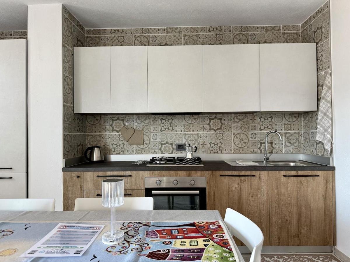 HOST4U - Nuovo Appartamento con Ingresso Indipendente e Parcheggio Privato - Villa Catocce