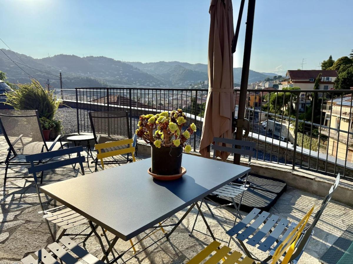 HOST4U - Nuovo Appartamento con Ingresso Indipendente e Parcheggio Privato - Villa Catocce